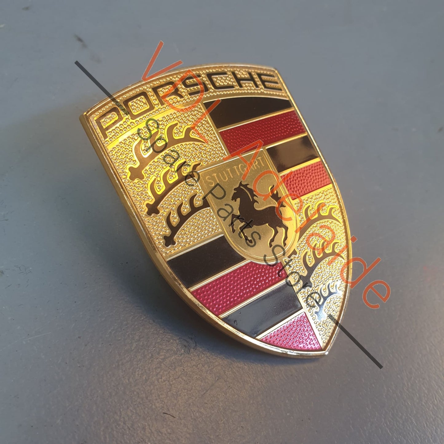 95855960102 Porsche Cayenne E3 9Y Bonnet Badge Emblem Crest 95855960102