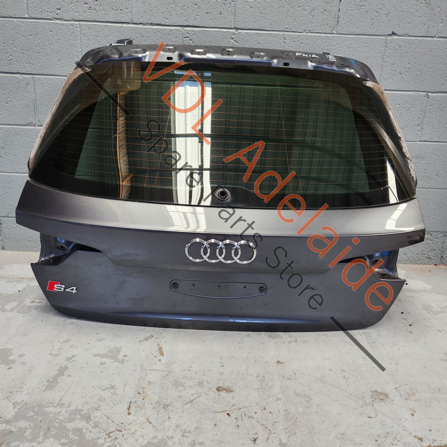8W9827025B 8W9827025D Audi S4 B9 Boot Hatch Trunk Panel 6Y6Y Daytona Gray Pearl 8W9827025B 8W9827025D