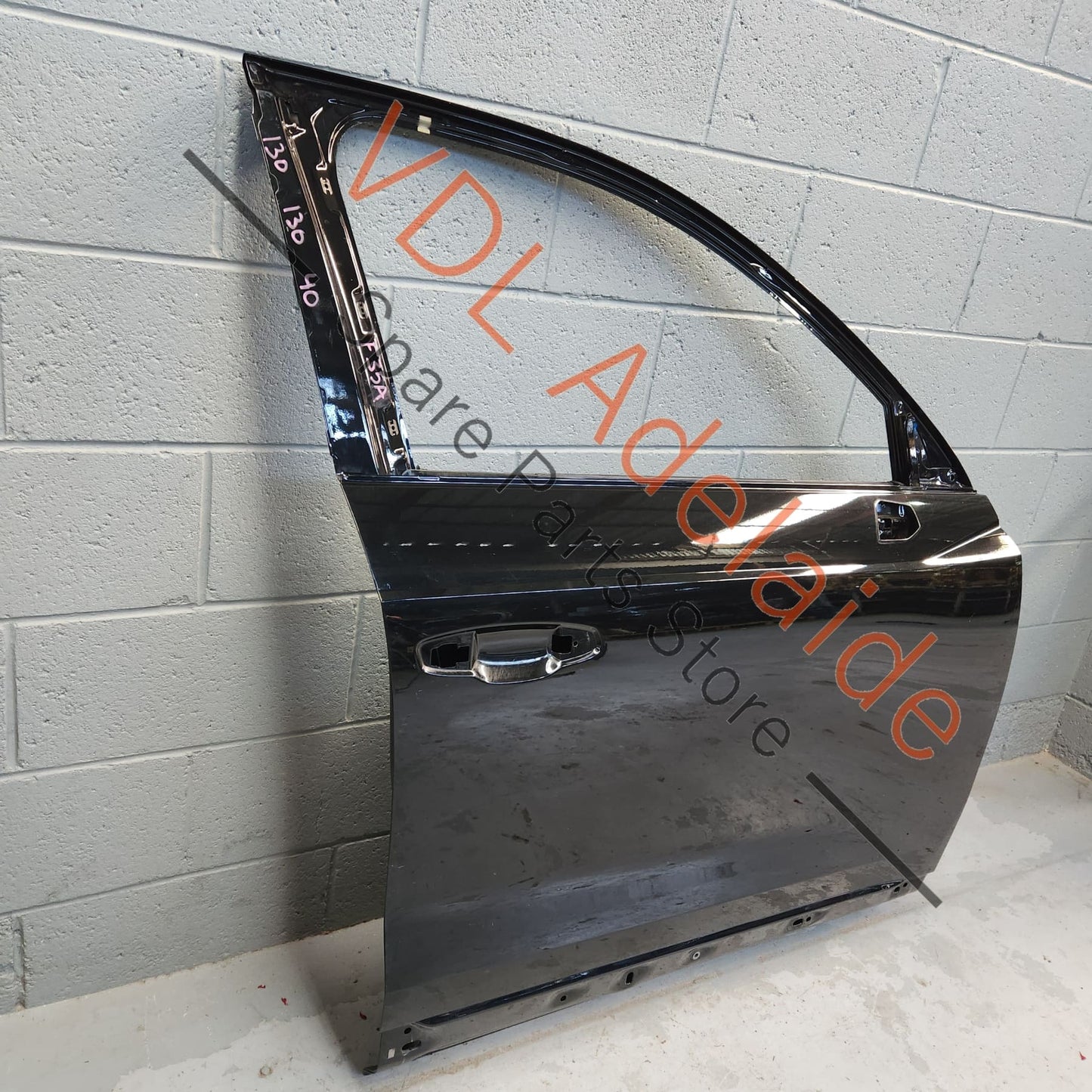 83A831052D 83A845202 Audi Q3 RSQ3 Front Right Door Shell Panel
83A831052D 0E0E Mythosschwarz Metallic Glass 83A845202