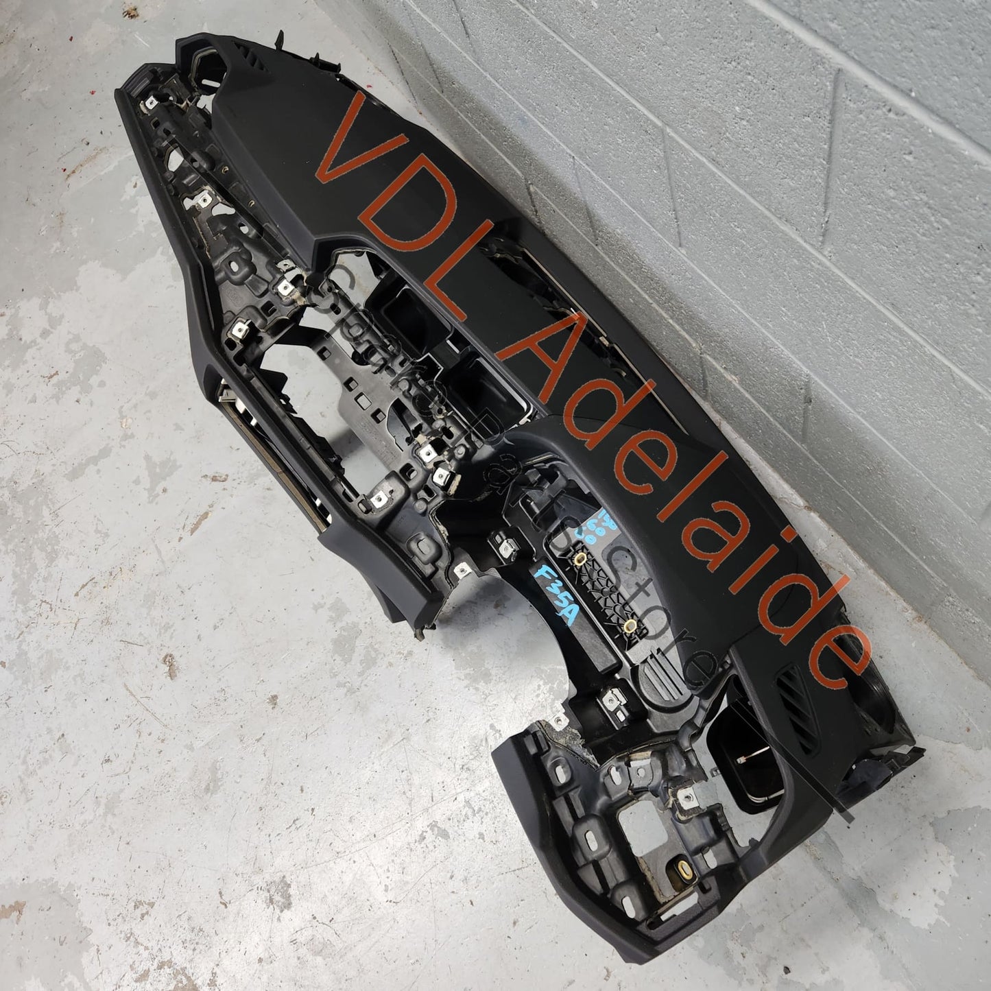 83C857001A24A, 83A880204D, , , Audi Q3 RSQ3 RHD Dashboard Dash & Passenger Airbag Kit 83C857001A 24A 83A880204D