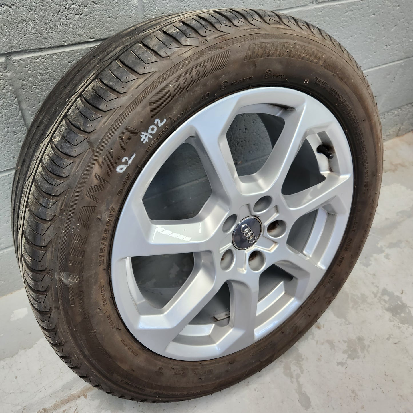81A601025D 1x Genuine Audi Q2 Alloy Wheels 17 x 7J ET45 5x112 81A601025D #02