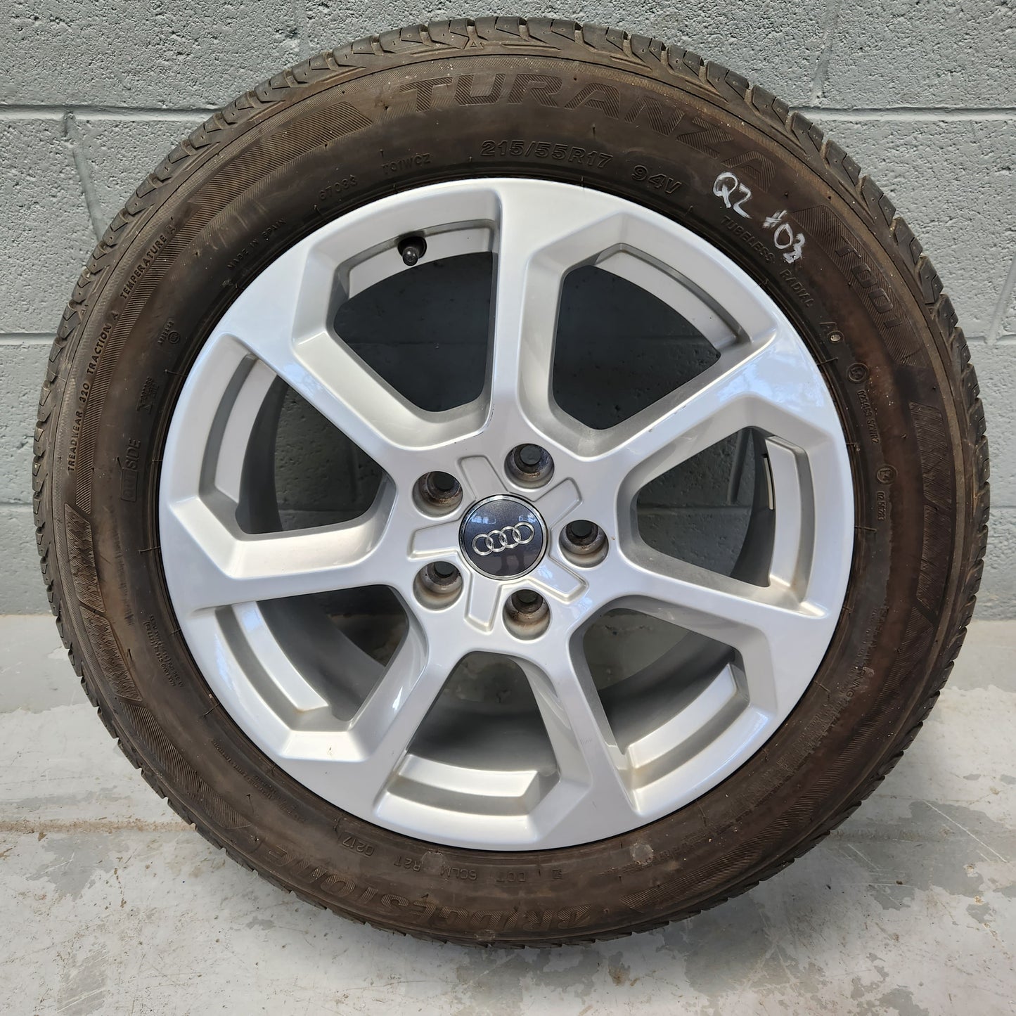 81A601025D 1x Genuine Audi Q2 Alloy Wheels 17 x 7J ET45 5x112 81A601025D #03