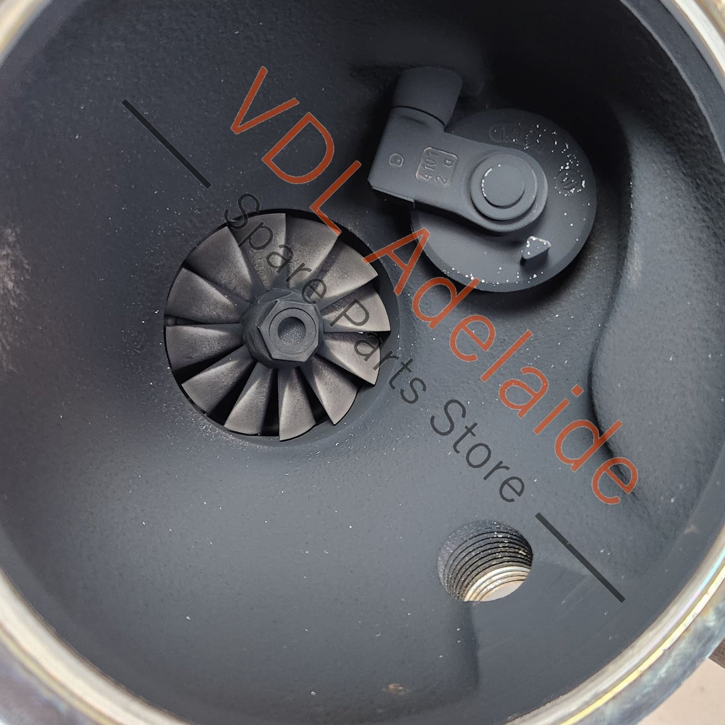 07K145701C Genuine OEM Audi RS3 CZGB Turbocharger Turbo 07K145701C