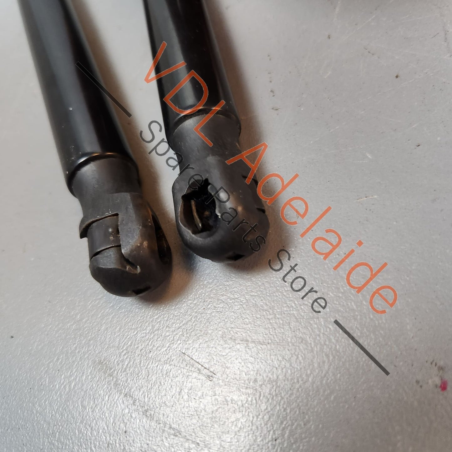 8W9827552C Audi A4 S4 B9 Wagon Rear Hatch Tailgate Lift Gas Strut Pair 8W9827552C