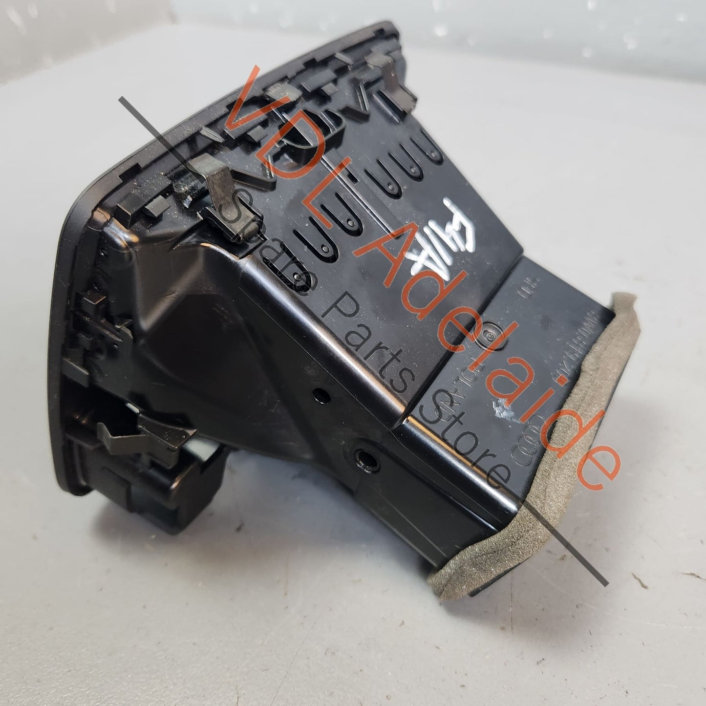 8W0819203B6PS Audi A4 S4 B9 Rear Passenger Seat Air Vent for Air Conditioning Heating 8W0819203B