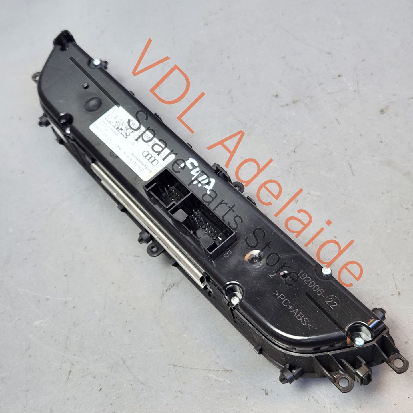 8W0820043T 8W0820043BJ Audi A4 S4 B9 Dashboard Air Conditioning Switch Panel 8W0820043T 8W0820043BJ 5PR