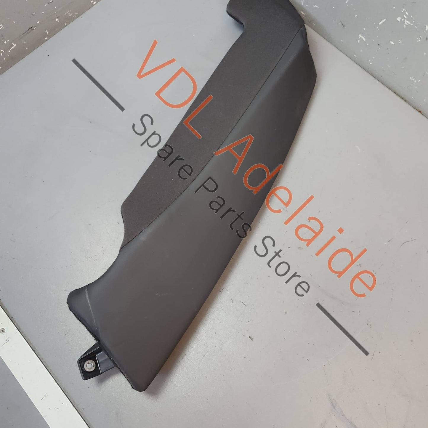 8W0885703 8W088570325D 8W0885703AK25D Audi A4 S4 B9 Left Side Rear Seat Leather Side Bolster Trim 8W0885703 25D 8W0885703AK 25D