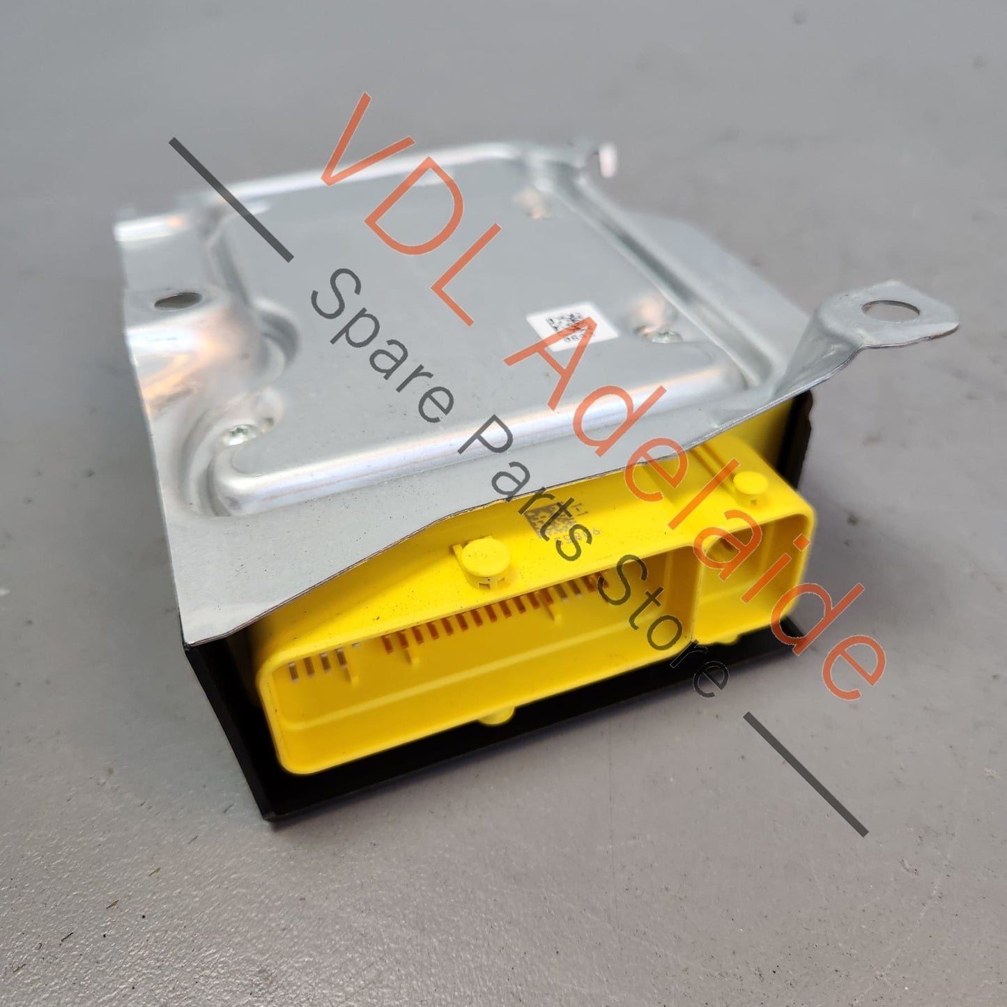 8W0959655F Audi A4 B9 Airbag Control Module 8W0959655F