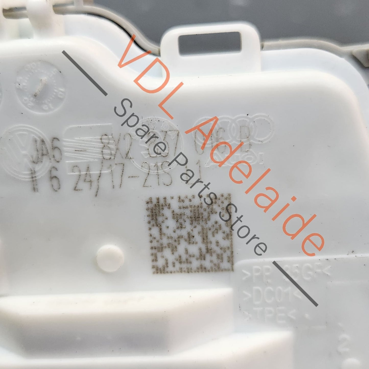 8X2837016B Audi A4 S4 RS4 B9 Front Right Drivers Door Lock Mechanism Motor 8X2837016B