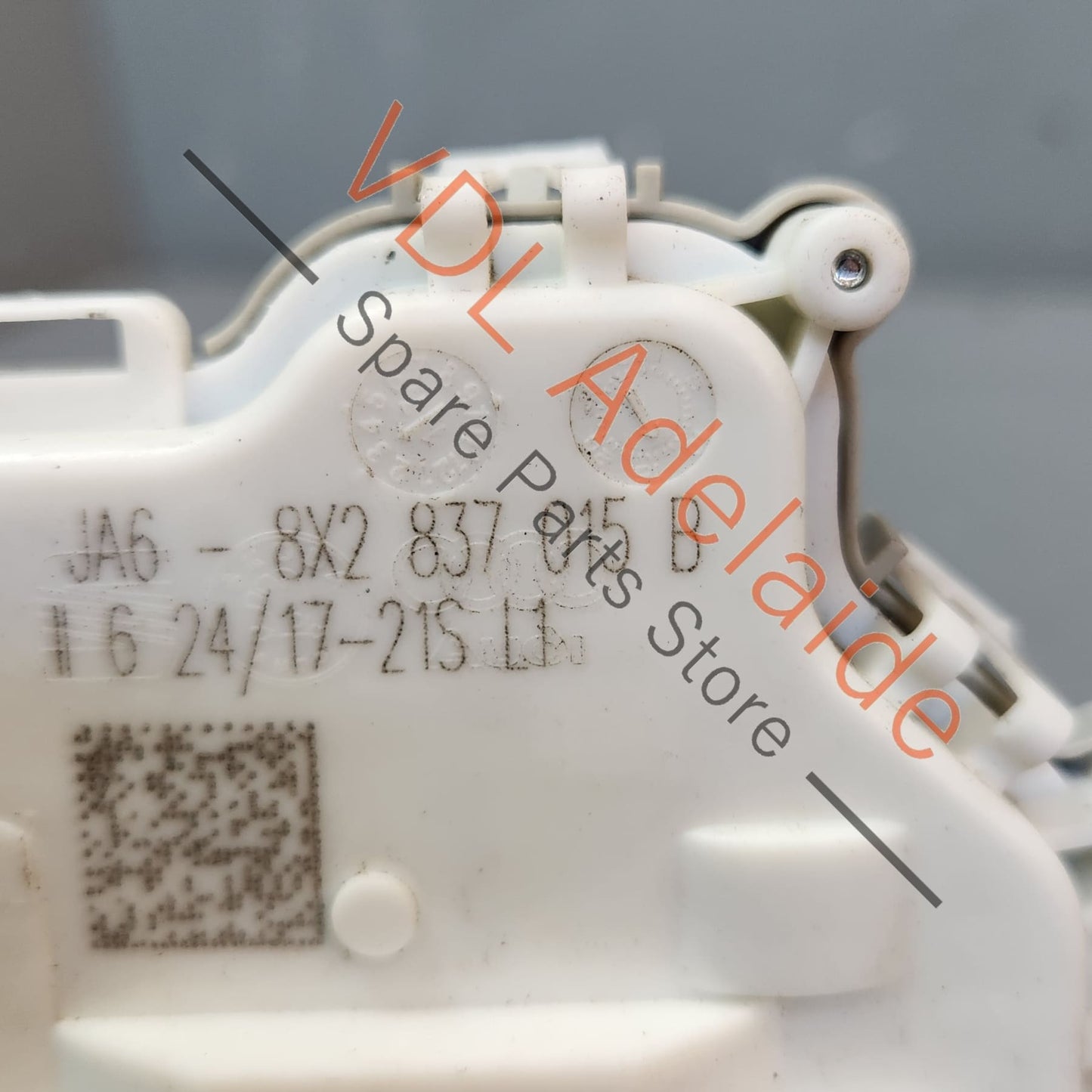 8X2837015B Audi A4 S4 RS4 B9 Front Left Passengers Door Lock Mechanism Motor 8X2837015B