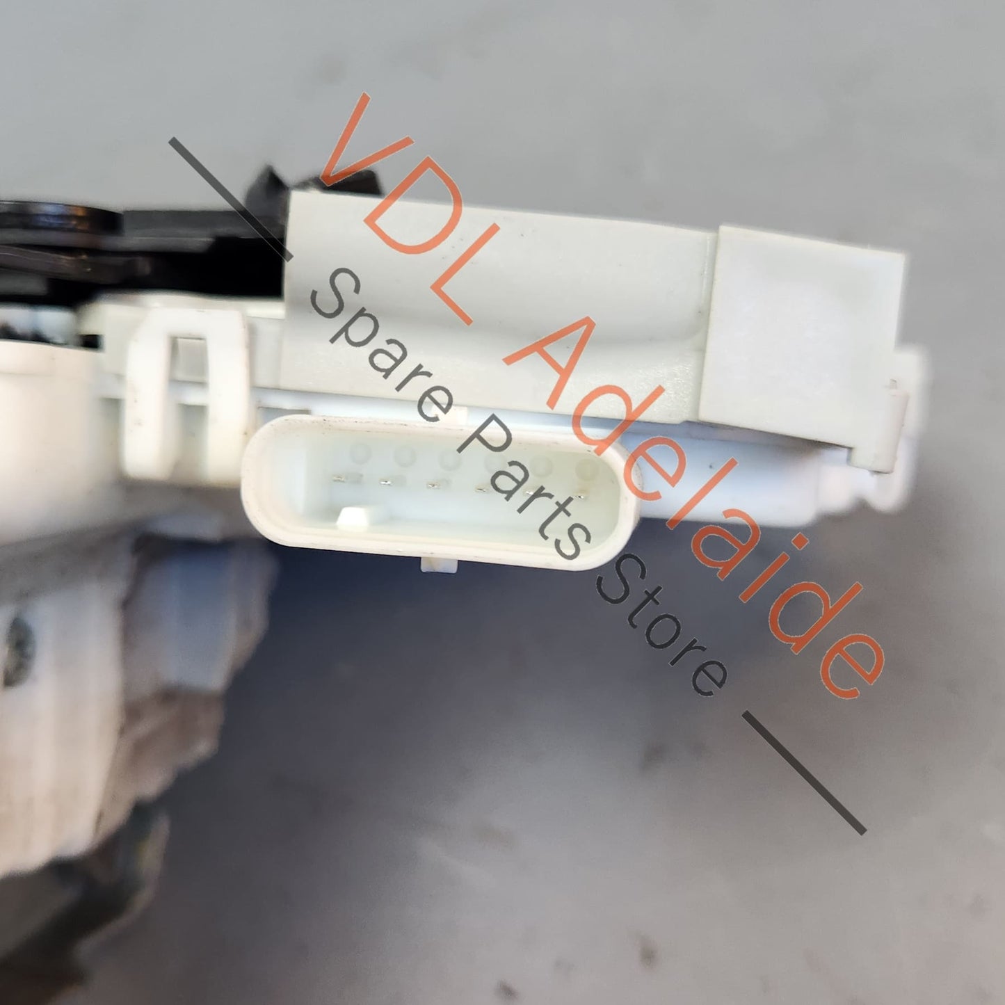 8X2837015B Audi A4 S4 RS4 B9 Front Left Passengers Door Lock Mechanism Motor 8X2837015B