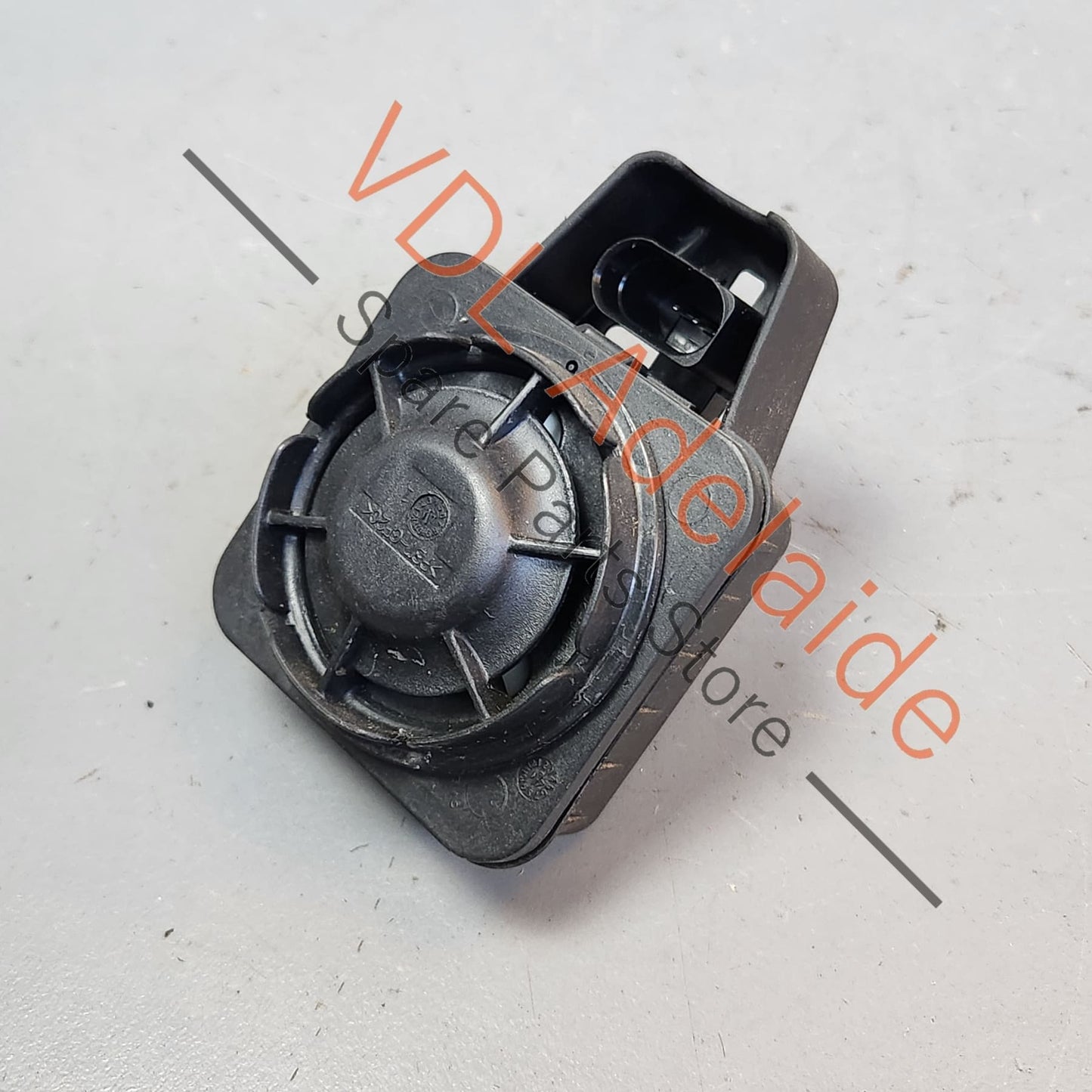 5Q0951605A Audi VW Porsche Alarm Siren Module 5Q0951605A