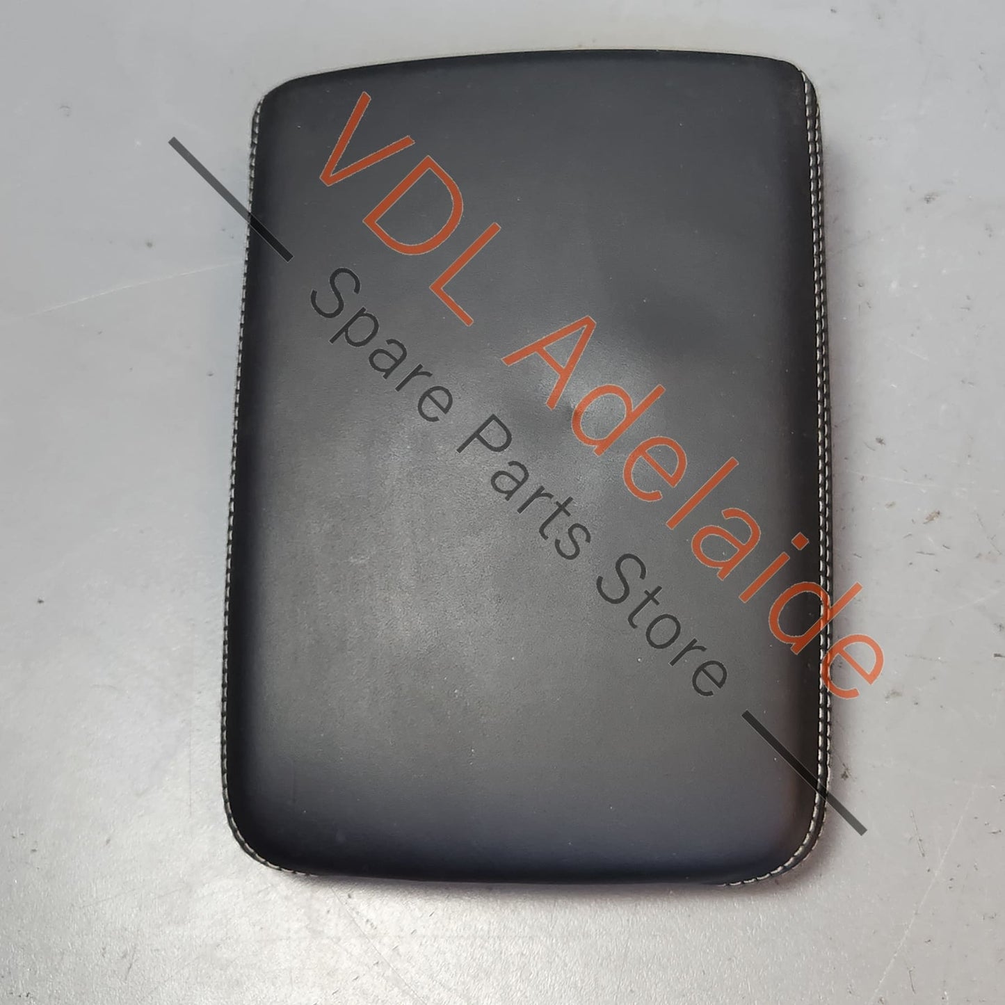 8W0864207J 8W0864207JEWL Audi S4 B9 Leather Centre Console Arm Rest Armrest 8W0864207J EWL