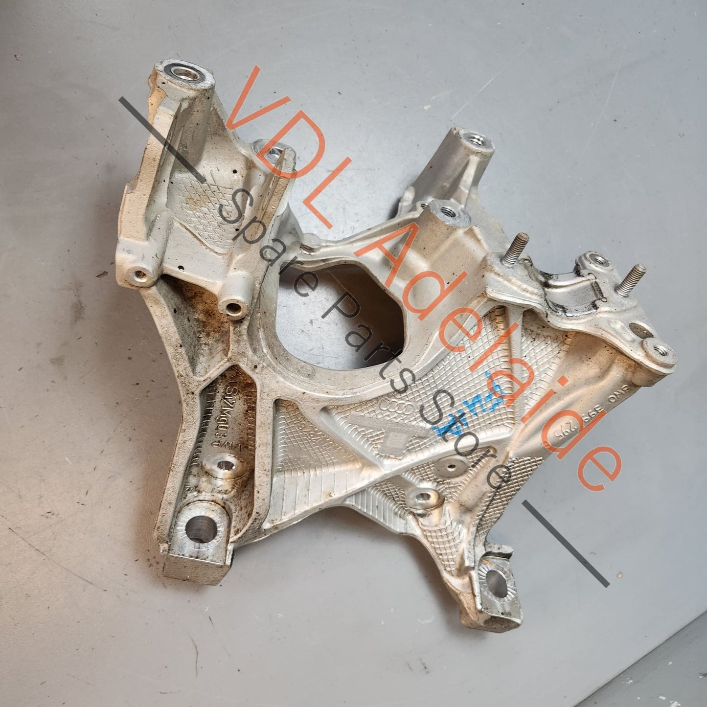 8W0399295E Audi A4 B9 A5 F5 Aluminium Front K-Frame Suspension Bracket Left Side 8W0399295E