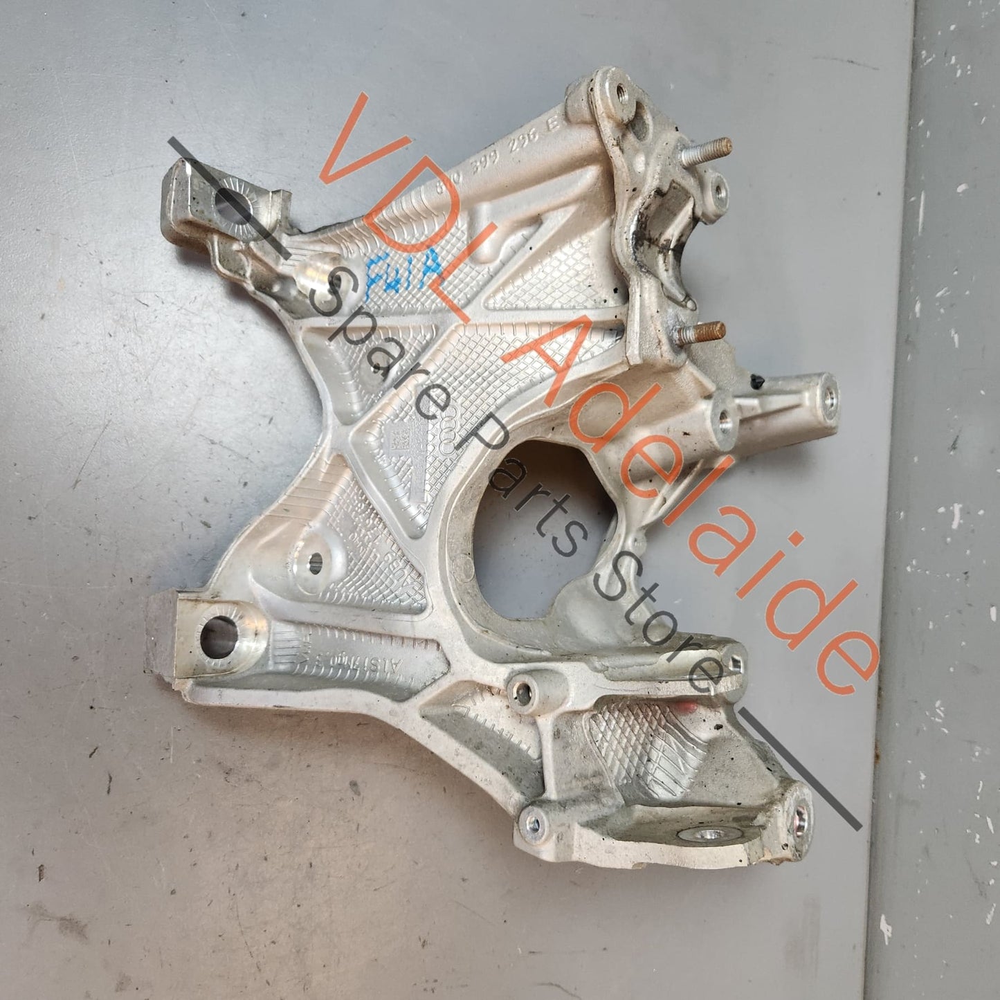 8W0399296E Audi A4 B9 A5 F5 Aluminium Front K-Frame Suspension Bracket Right Side 8W0399296E