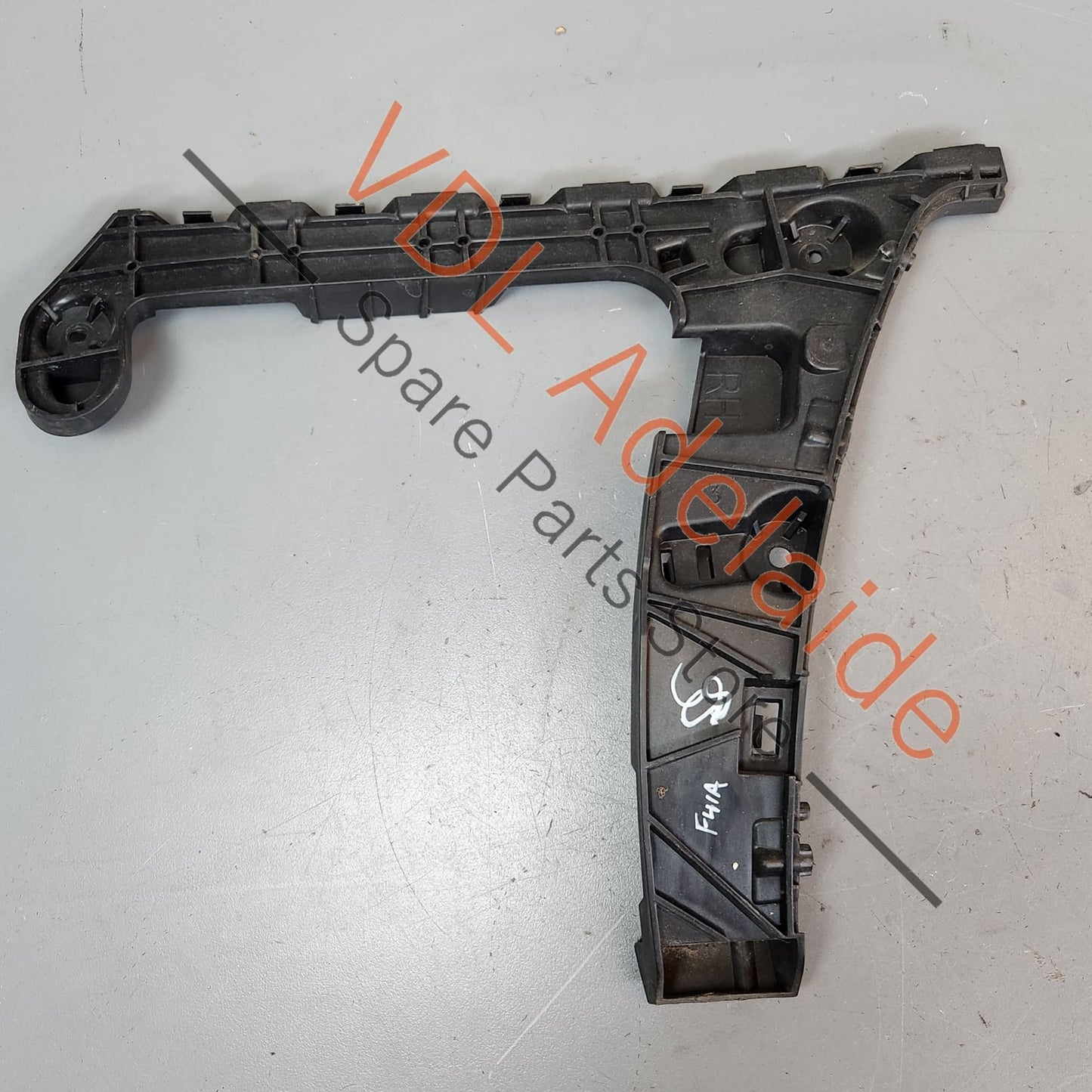8W9807454 Audi A4 S4 Rear Right Bumper Side Guide Retaining Bracket 8W9807454