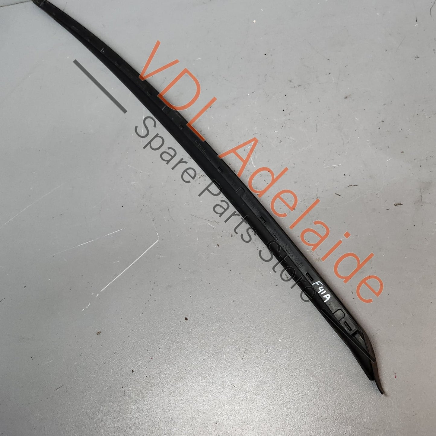 8W0854328C Audi A4 S4 RS4 Front Windscreen Water Deflector Strip Rubber Molding Right 8W0854328C 9B9