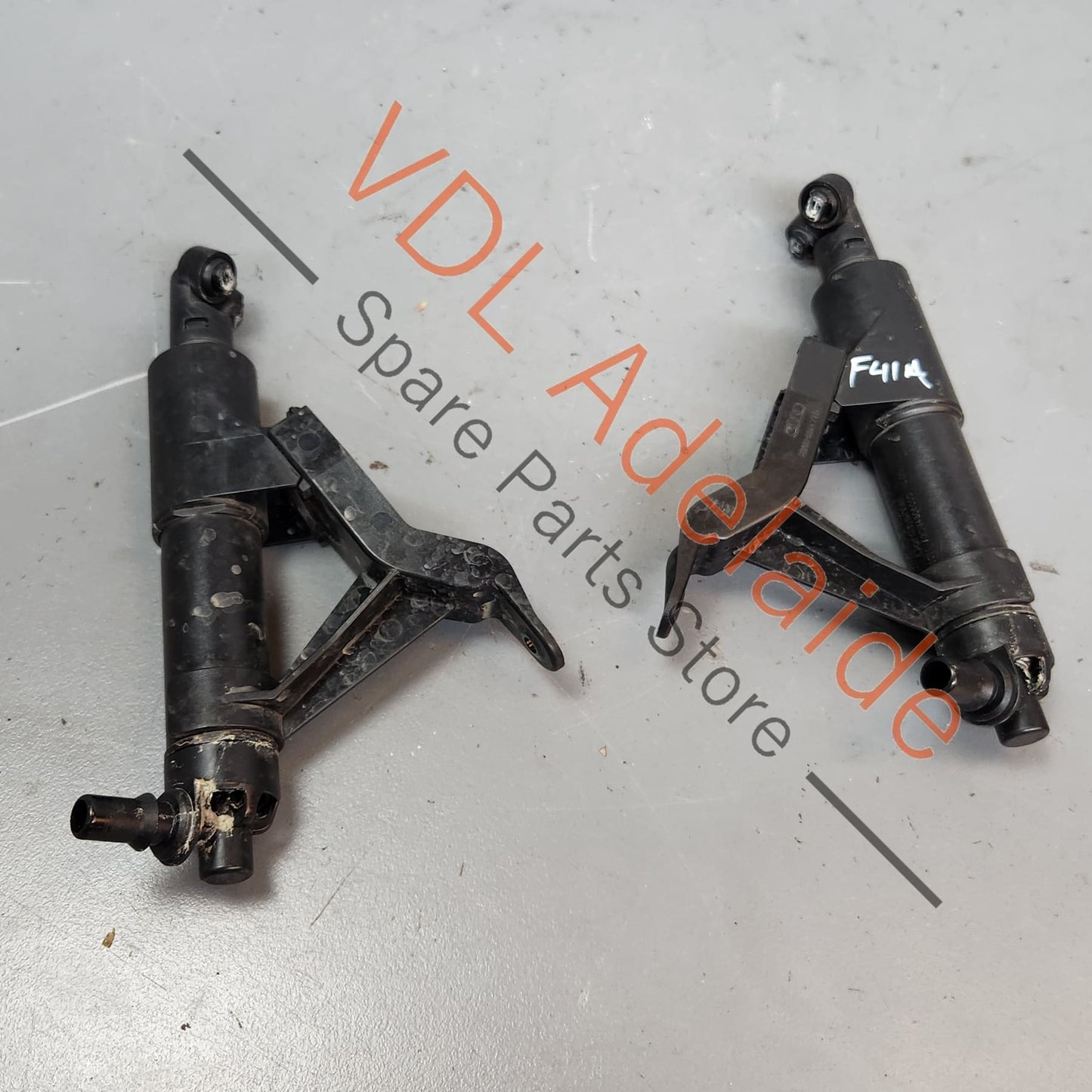 8W0955101A 8W0955102A 8W0955775 Audi A4 S4 B9 Pair of Headlight Washer Cylinder Nozzles Left & Right 8W0955101A 8W0955102A 8W0955775