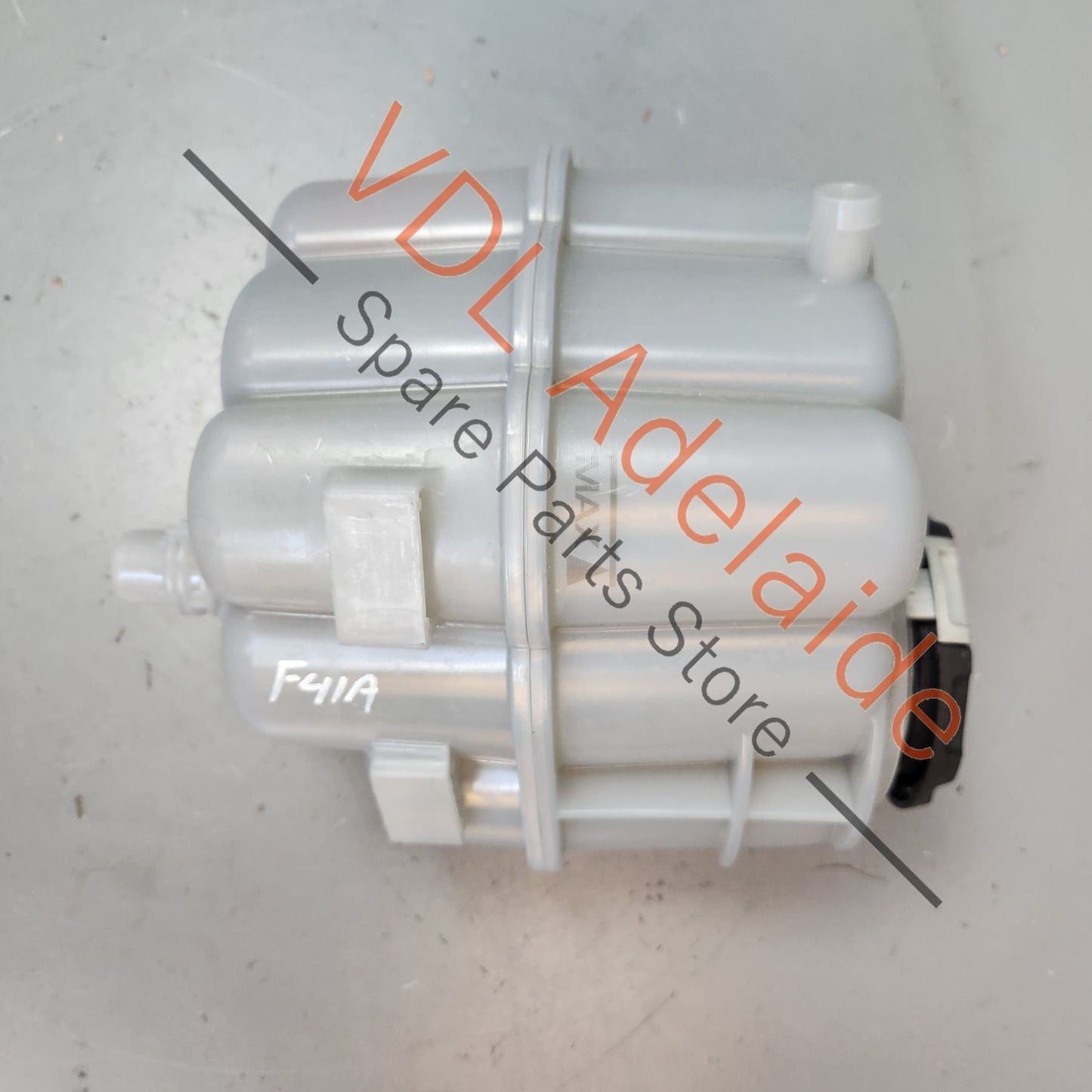 8W2121405J 4M0121321K Audi A4 S4 Radiator Coolant Reservoir Tank w 1.6 BAR Cap 4M0121321K 8W2121405J