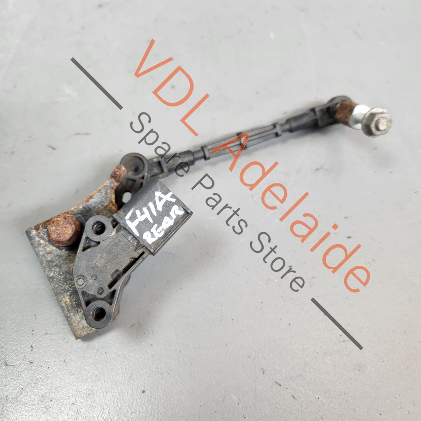 8W0941309E Audi A4 S4 B9 Rear Suspension Level Sensor Left 8W0941309E