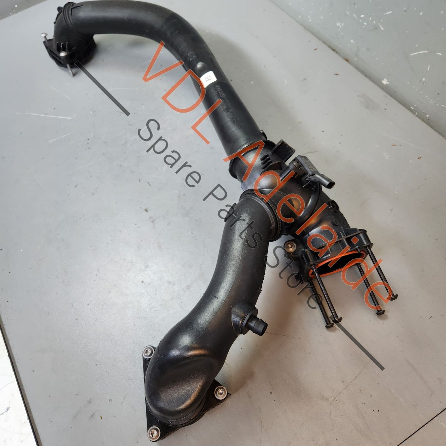 06M145674DA Audi S4 V6 3.0L Engine Charge Air Intake Pipe 06M145674DA Plastic