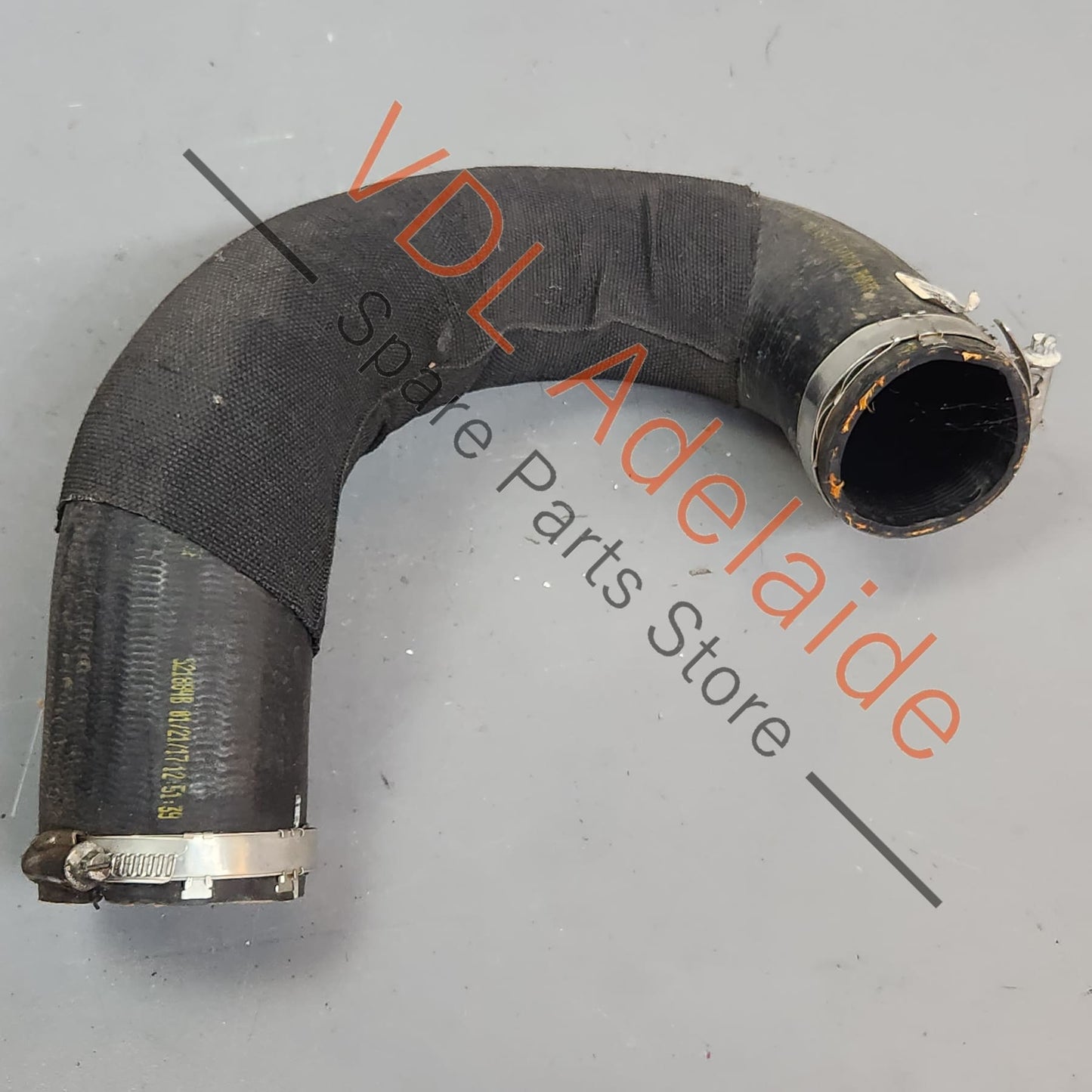 8W0145738C Audi S4 B9 3.0L Right Side Intercooler Pressure Hose Pipe 8W0145738C