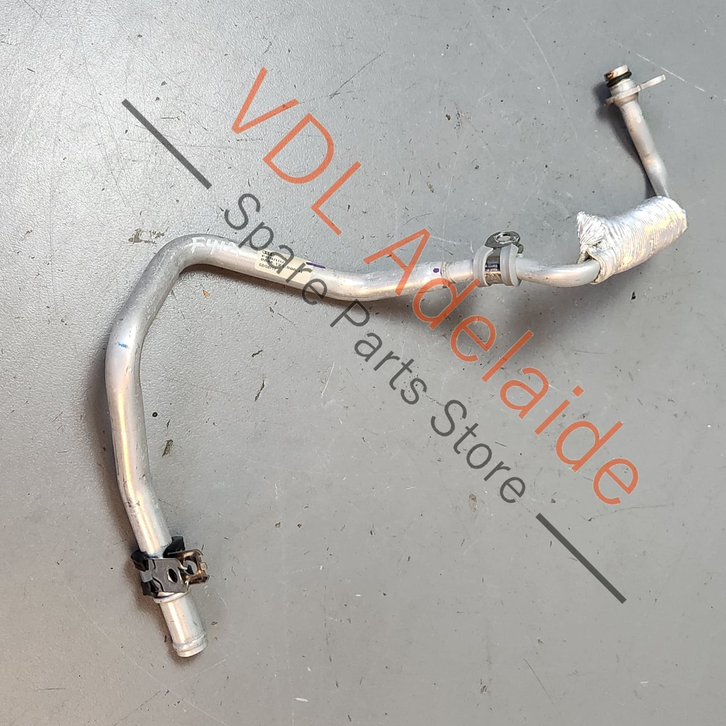 06M121085H 06M121085AF Audi S4 TFSI B9 3.0L Petrol V6 Water Coolant Hose Pipe 06M121085H 06M121085AF