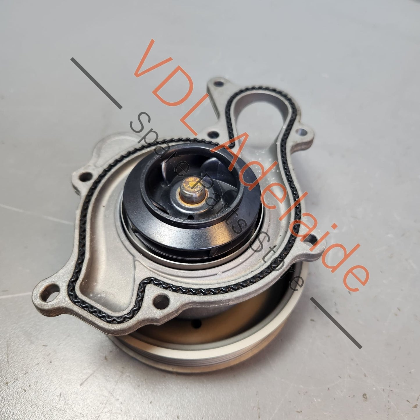 06M121A01 06M121013C Audi 3.0L Coolant Pump 06M121A01 06M121013C