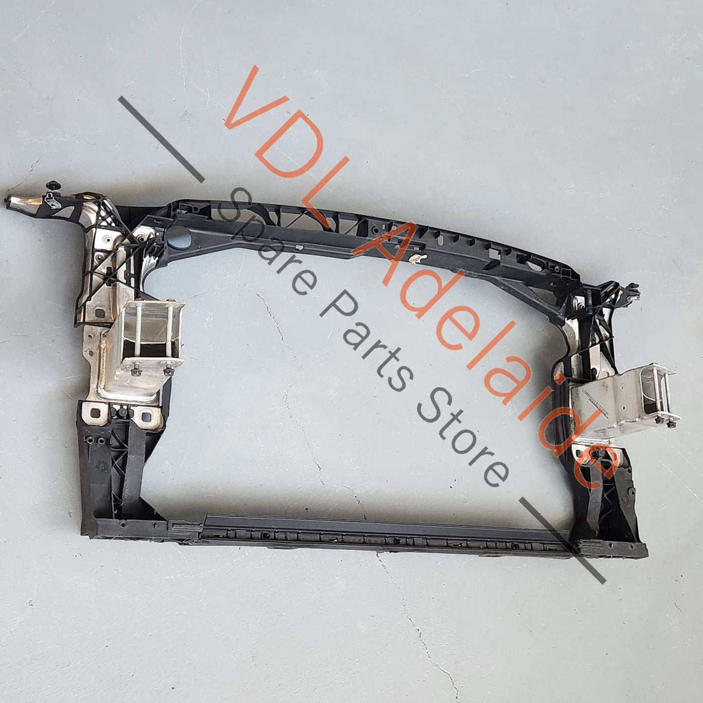 8W0805594 8W0805594E Audi A4 S4 RS4 B9 Radiator Support Carrier Panel Bracket 8W0805594 8W0805594E