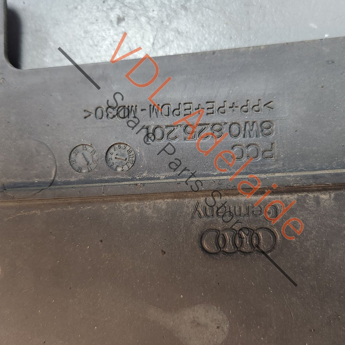 8W0825201 Audi A4 S4 B9 Front Left Underbody Trim Splash Shield 8W0825201