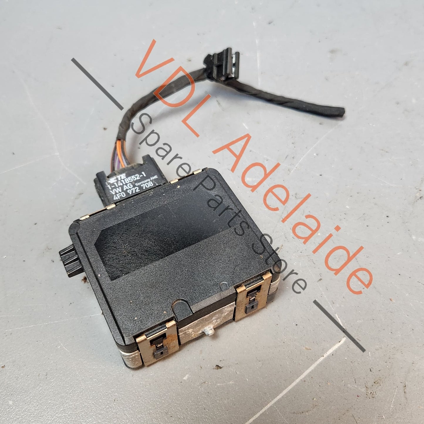 3Q0907566K Audi Q2 Q3 Rear Right Side Lane Change Assist Radar Sensor MASTER 3Q0907566K