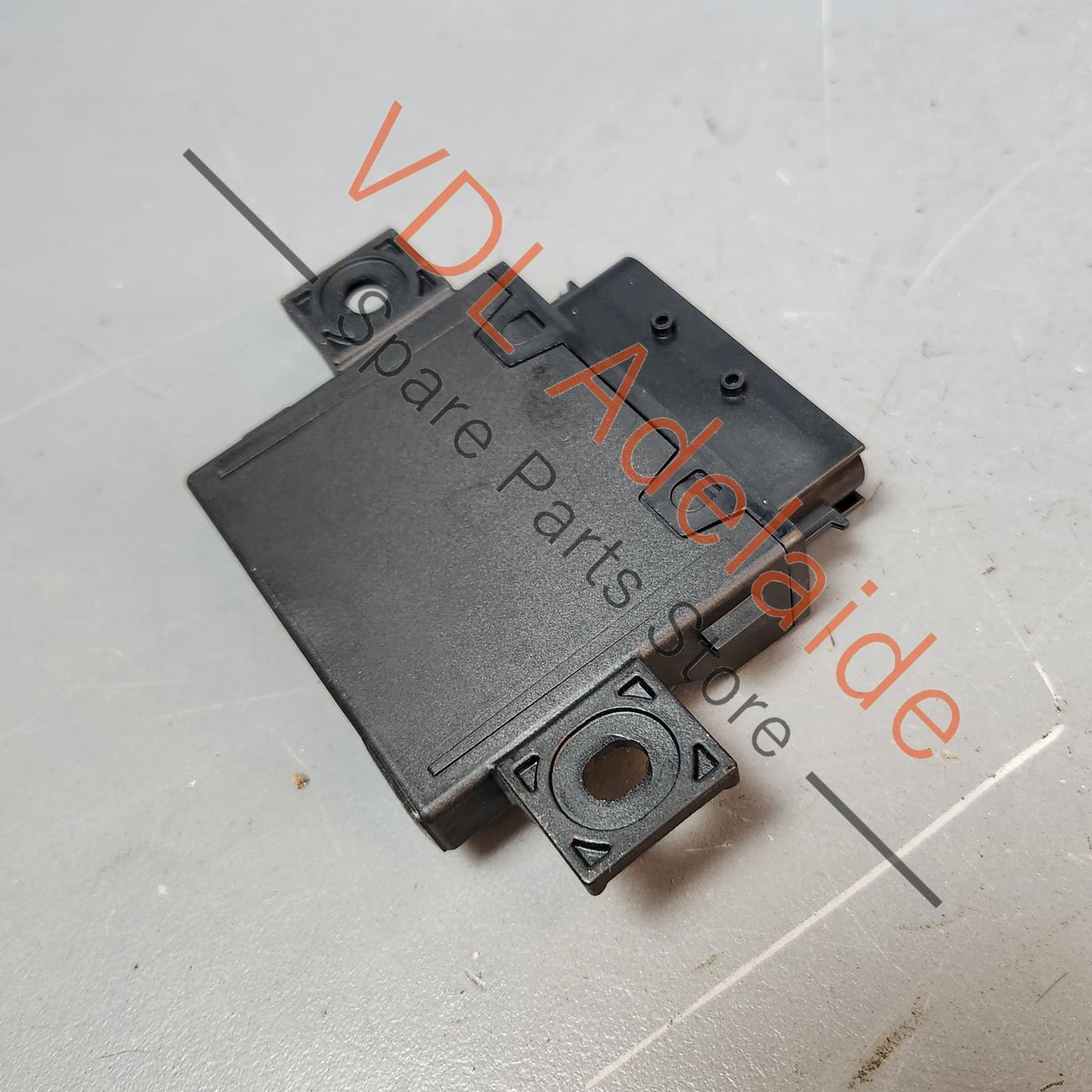 4N0906093D Audi RS3 RSQ3 Fuel Pump Control Module 4N0906093D 4N0906093E