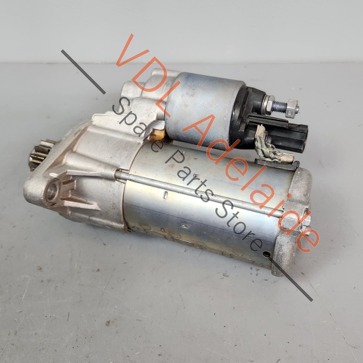 02E911024B Genuine OEM Audi Volkswagen VW Starter Motor Bosch 02E911024B