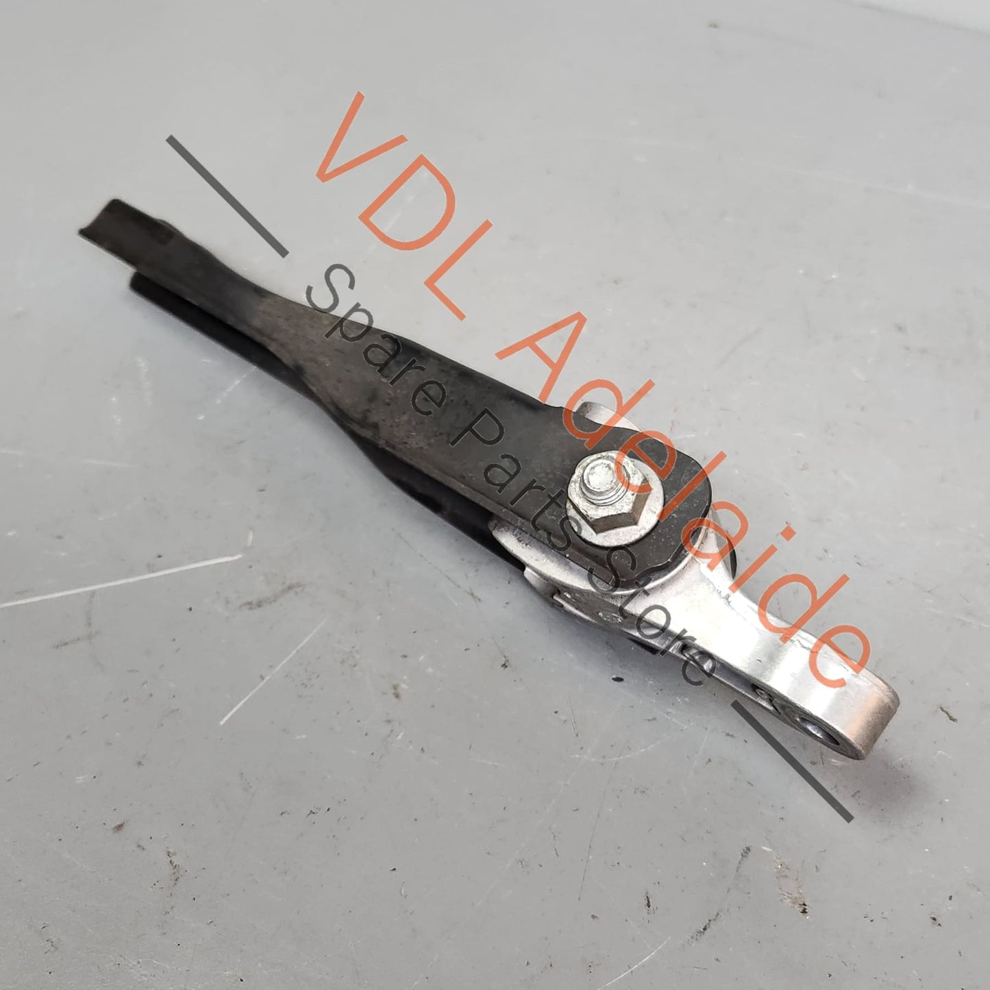 5Q0199855J VW Golf GTi Mk7 Lower Pendulum Mount Support 5Q0199855J