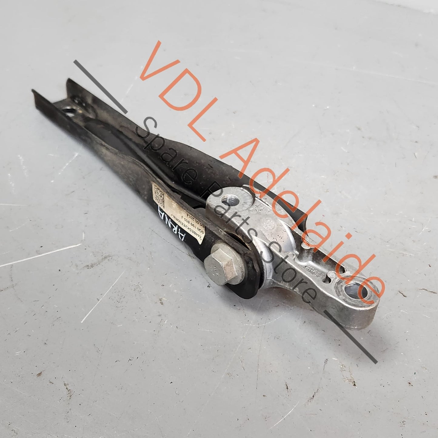 5Q0199855J VW Golf GTi Mk7 Lower Pendulum Mount Support 5Q0199855J