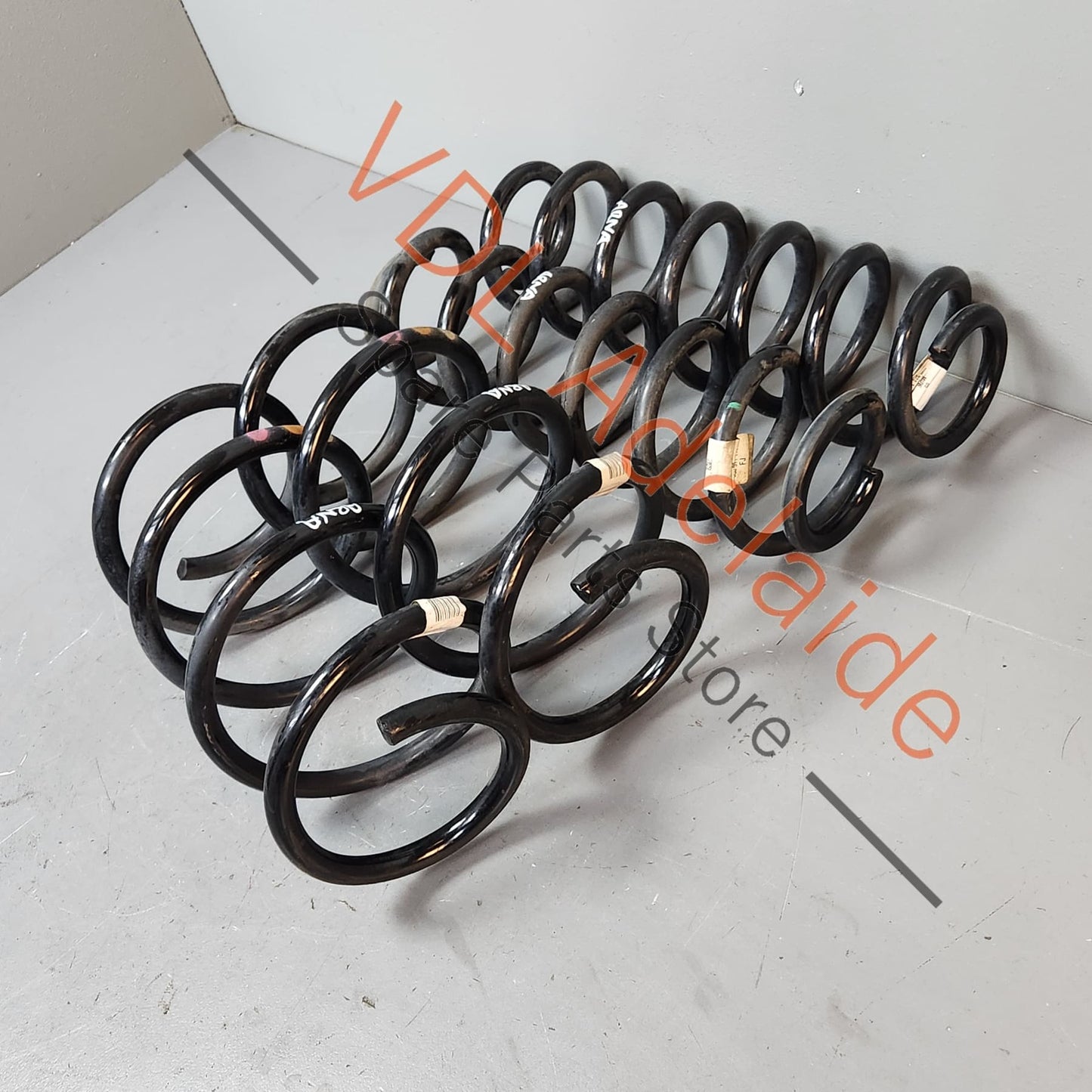 5Q0411105GD 5Q0511115FJ VW Golf MK7 Gti Performance Set of 4x Coil Springs Suspension 5Q0411105GD 5Q0511115FJ