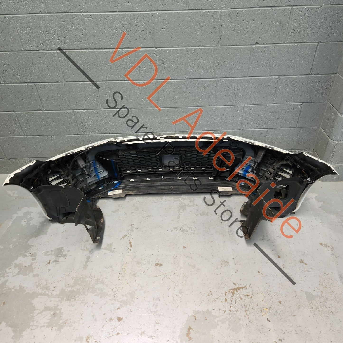 VW Golf MK7 Gti Performance Whole Front Bumper Cover Complete with Grilles Wheel Housing Liner & Under Trim