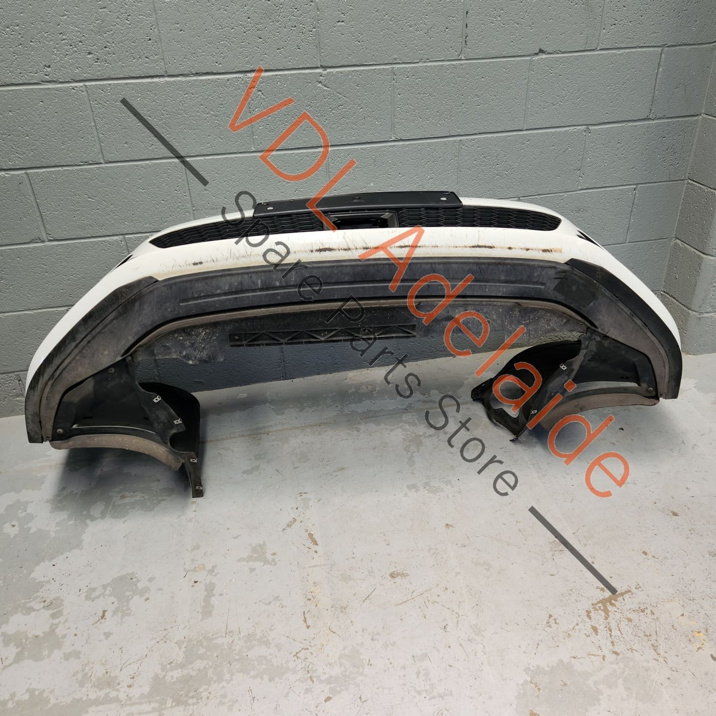 VW Golf MK7 Gti Performance Whole Front Bumper Cover Complete with Grilles Wheel Housing Liner & Under Trim