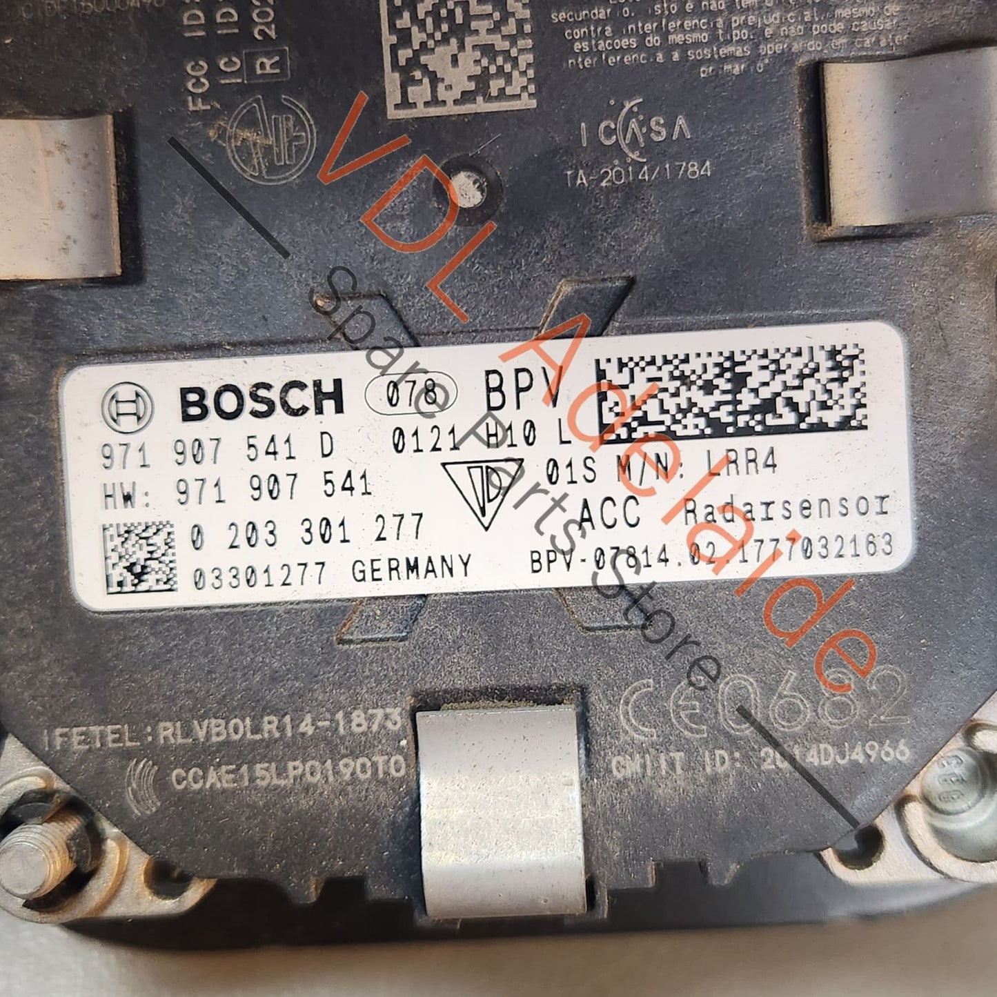 971907541J 971907541D 971907541M Porsche Panamera Front Left Slave ACC Radar for Cruise Control 971907541D 971907541J 971907541M