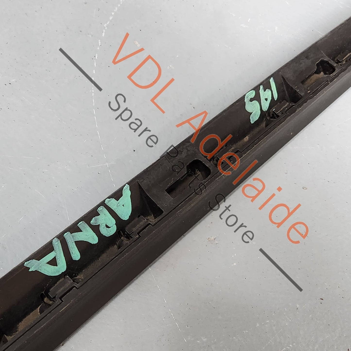 5G6853860B9B9 VW Golf MK7 Right Side Sill Trim Molding Sideskirt Side Skirt 5G6853860B 9B9