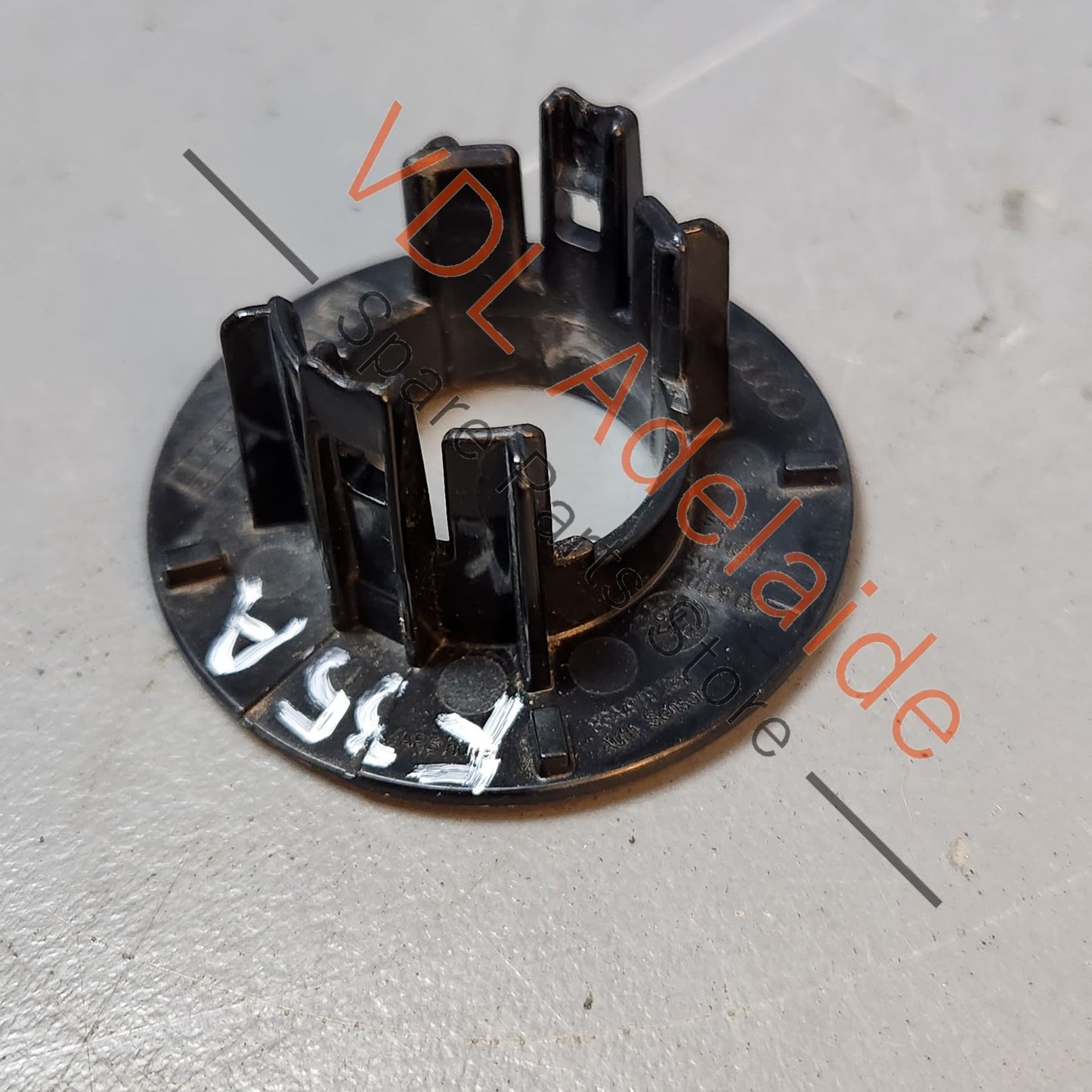 83A919290 Audi RSQ3 F3 Bumper PDC Parking Sensor Bracket Holder 83A919290