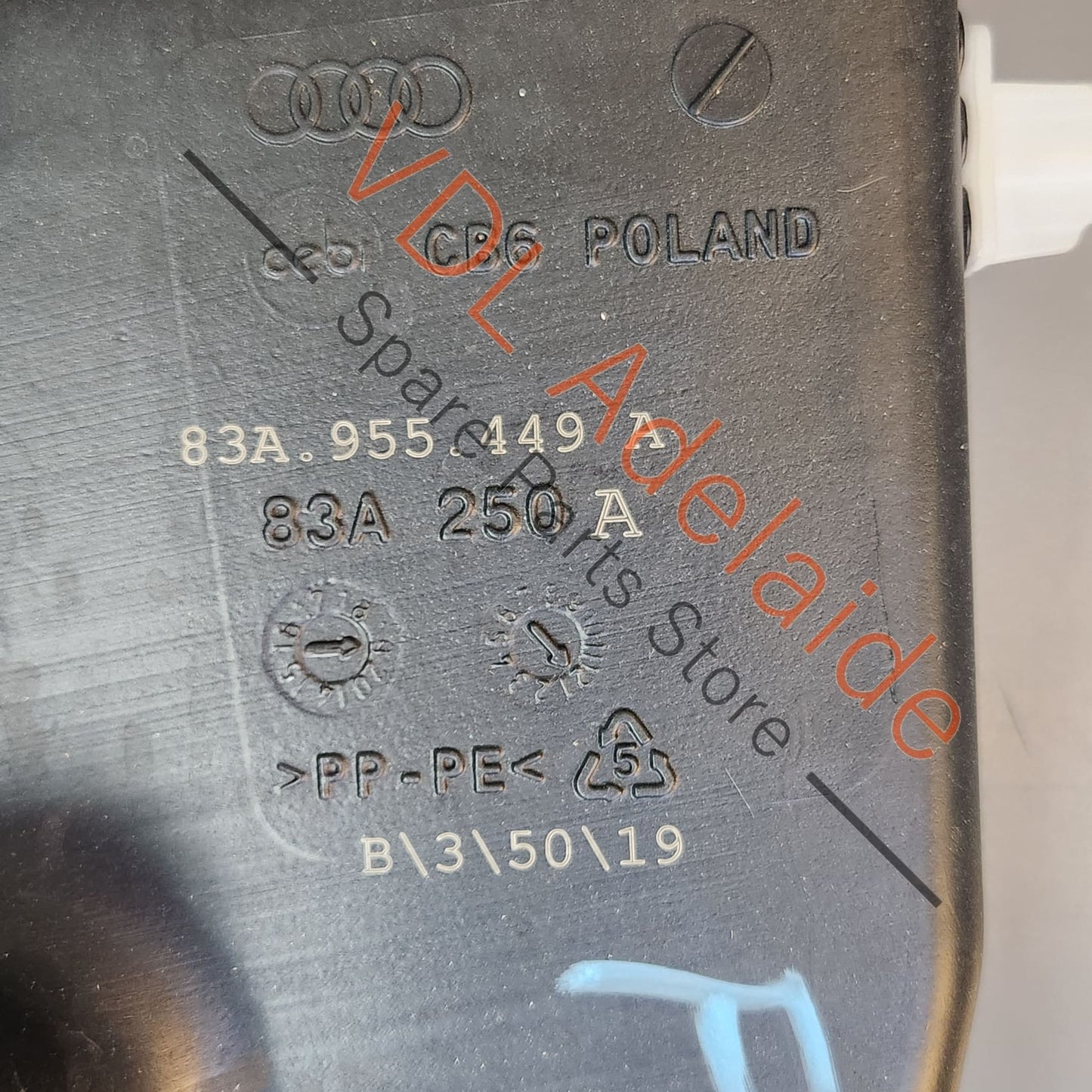 83A955452A 83A955462 Audi Q3 RSQ3 F3 Windscreen Washer Tank Bottle Reservoir 83A955452A 83A955462