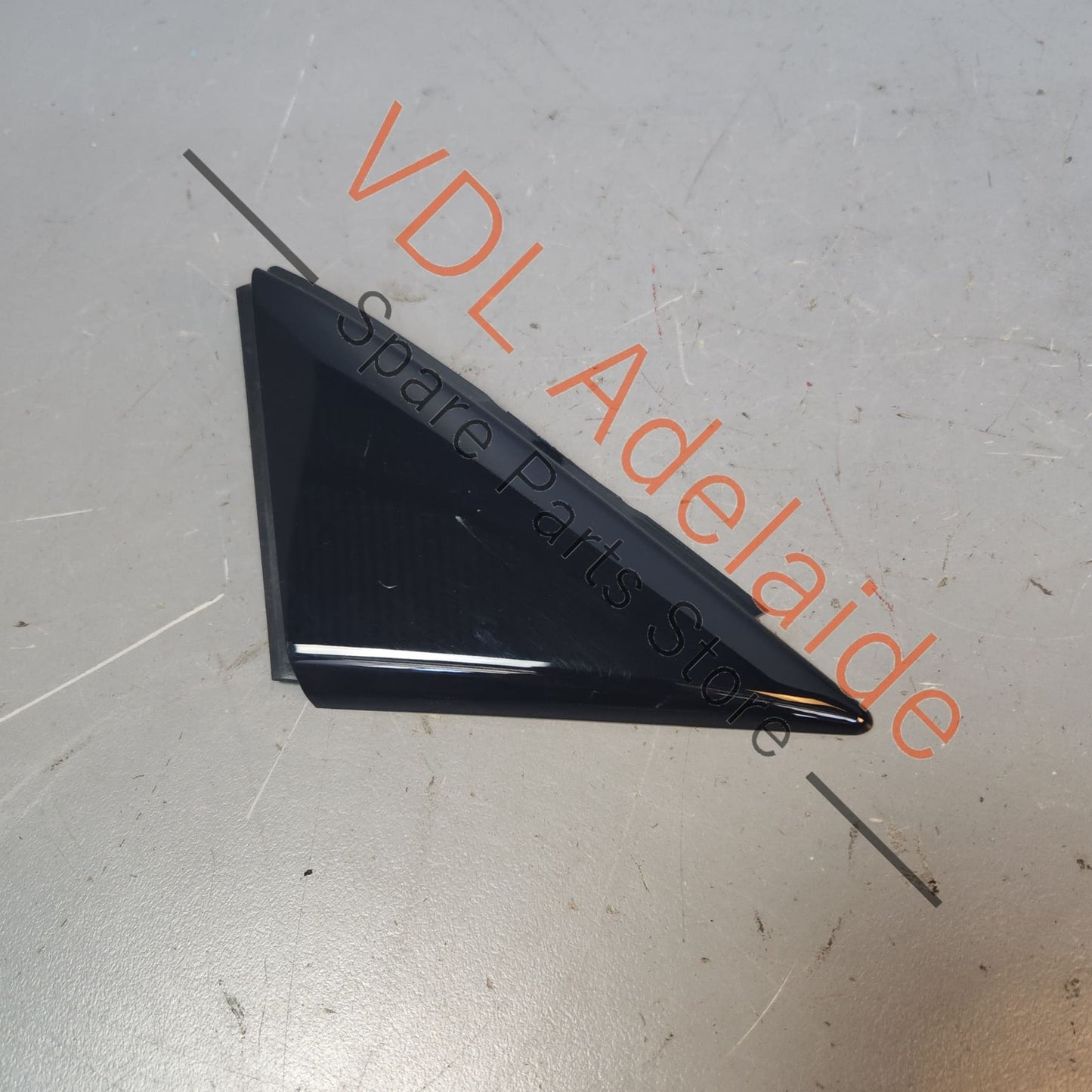 83A837637B 83A837637C Audi RSQ3 Q3 F3 Front Left Door Exterior A Pillar Corner Trim Molding Gloss Black 83A837637B