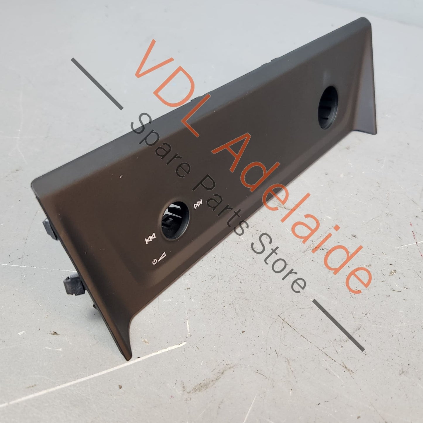 83C864260VY1 Audi Q3 RSQ3 F3 Centre Console Frame Interior Trim 83C864260 VY1