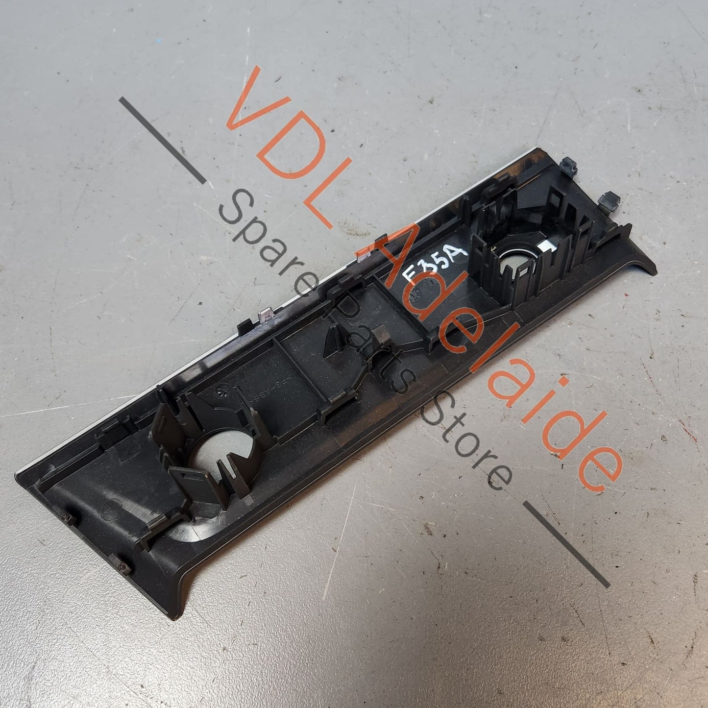 83C864260VY1 Audi Q3 RSQ3 F3 Centre Console Frame Interior Trim 83C864260 VY1