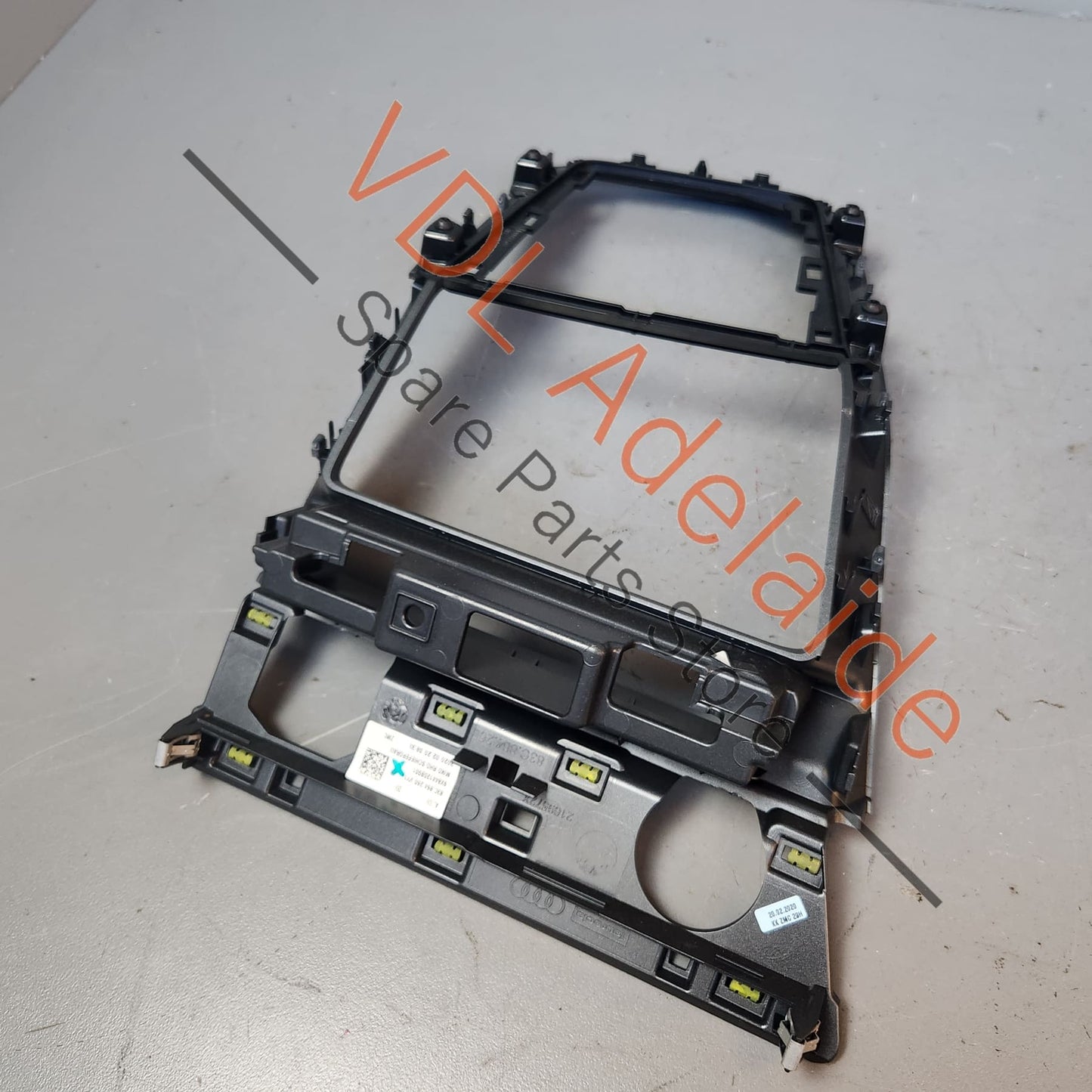 83C864260VY1 Audi Q3 RSQ3 F3 Centre Console Frame Interior Trim 83C864260 VY1