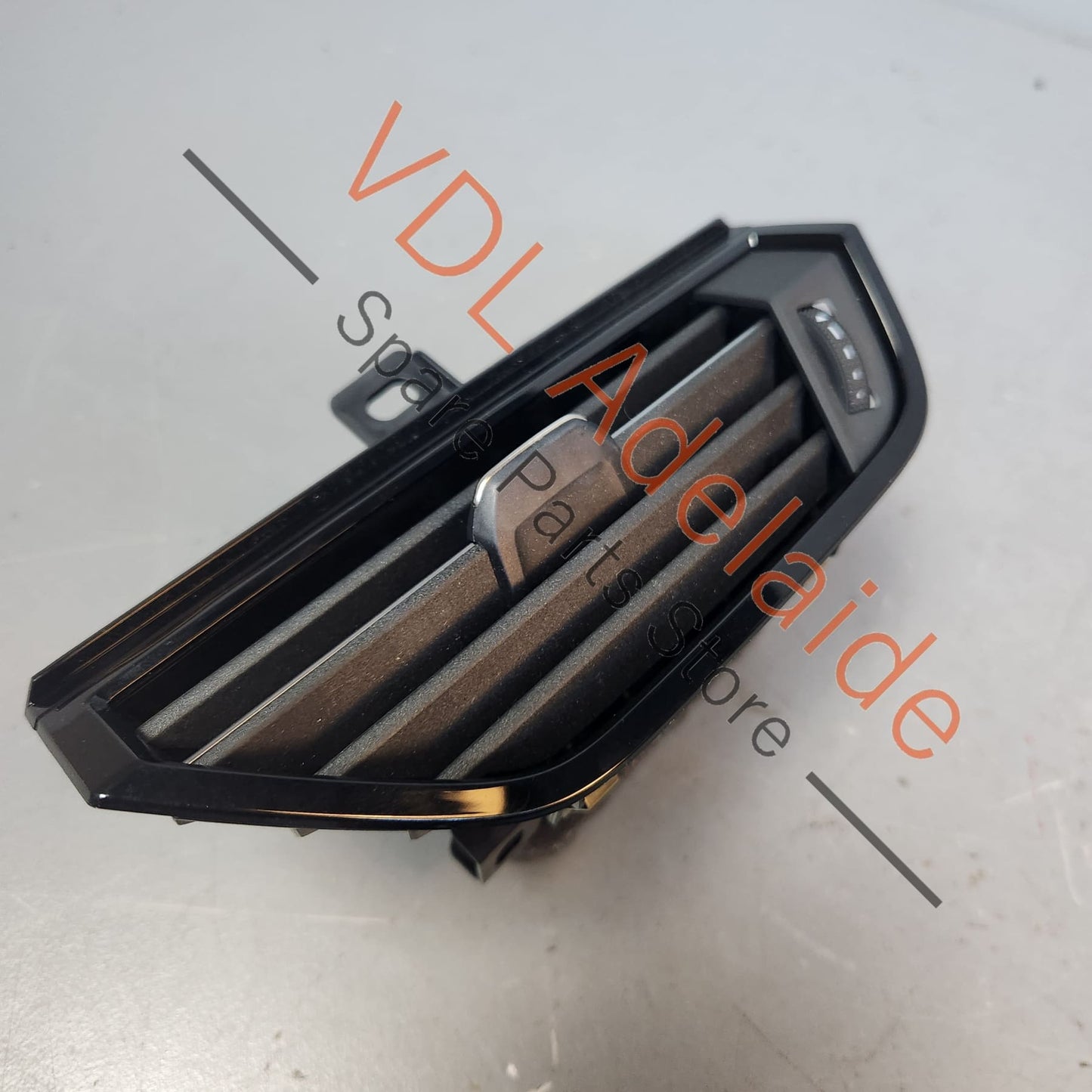 83C820901 Audi Q3 RSQ3 F3 Passenger Left Side LHS Air Vent Interior 83C820901 6PS