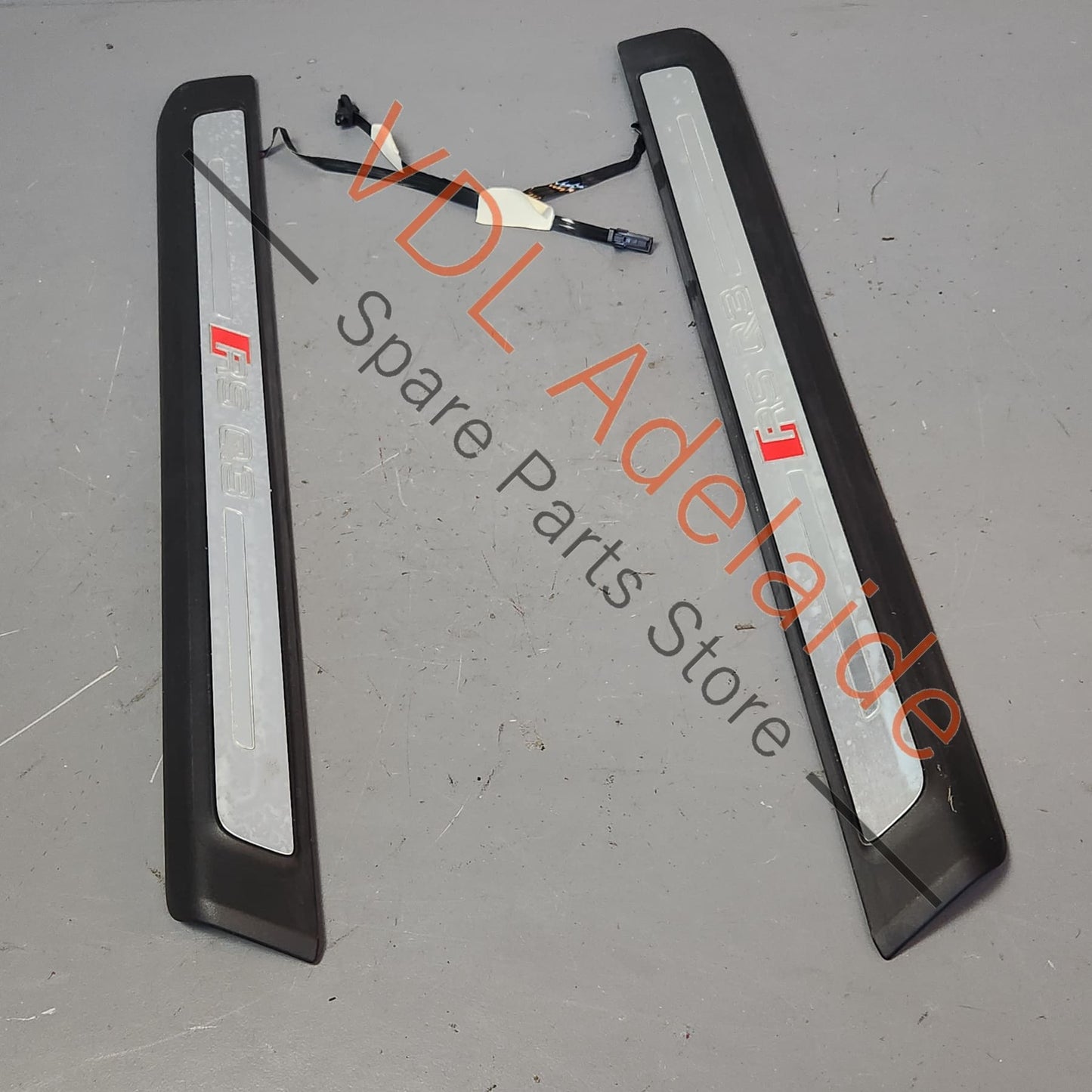 83A947417B 83A947418B Audi RSQ3 F3 Pair of Illuminated Door Trim Scuff Plates Trim 83A947418B 83A947417B