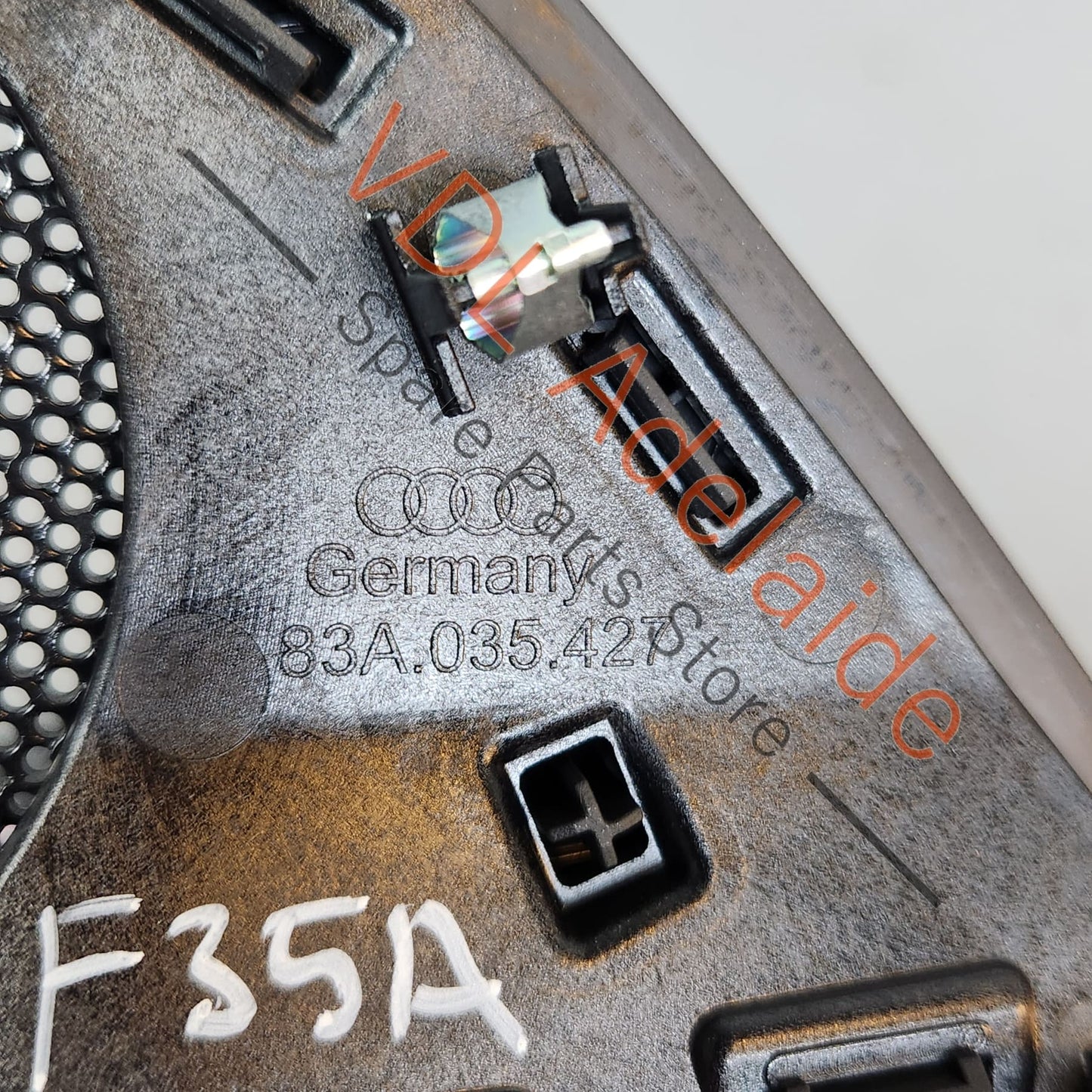83A857227 83A857228 Audi Q3 RSQ3 F3 B&O Bang Olufsen Speaker Covers for Dashboard 83A857227 83A857228