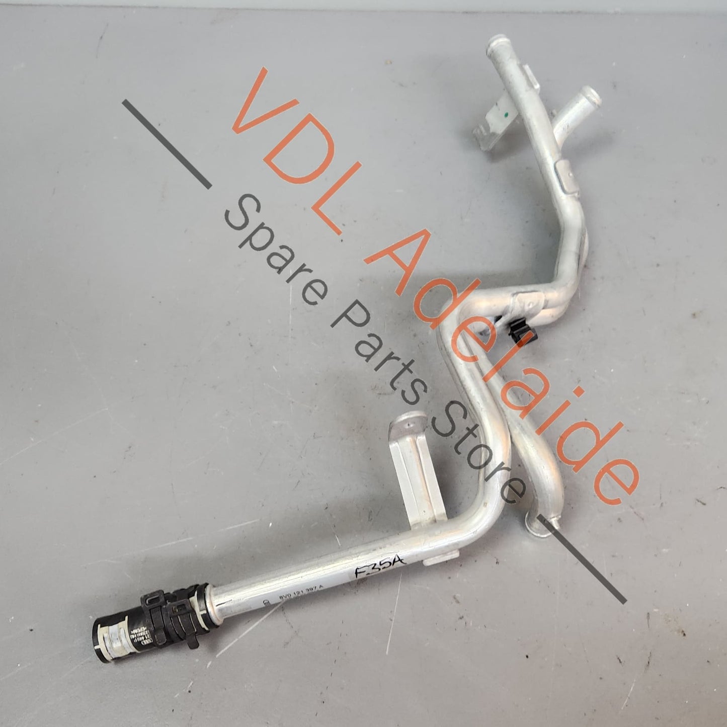 8V0121397A Audi RS3 RSQ3 F3 Coolant Radiator Hose Pipe 8V0121397A
